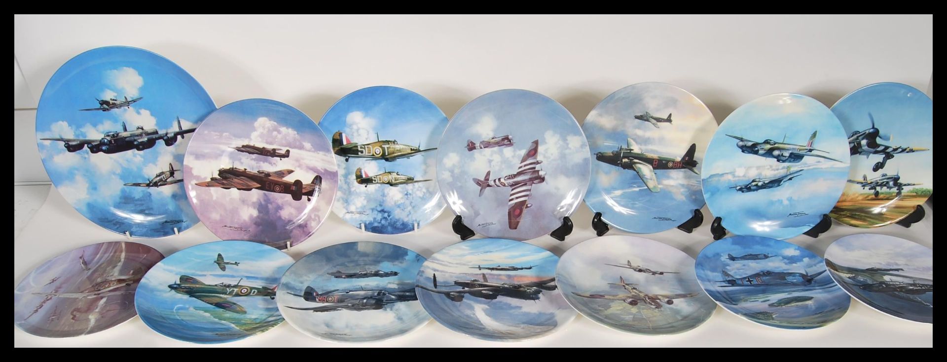 A collection of Coalport collectors plates, a run of Reach for the sky by Michael Turner to include, - Bild 2 aus 12