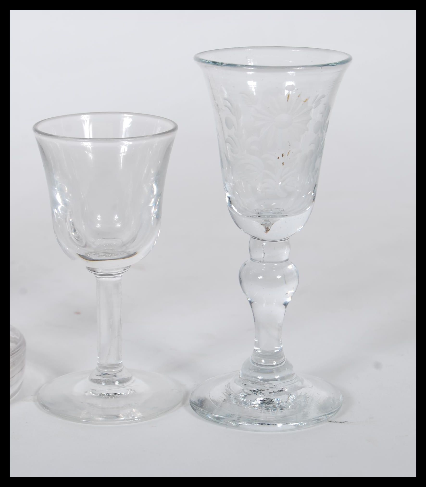 A collection of 18th and 19th century Georgian drinking glasses to include a trumpet bowl example on - Image 6 of 9