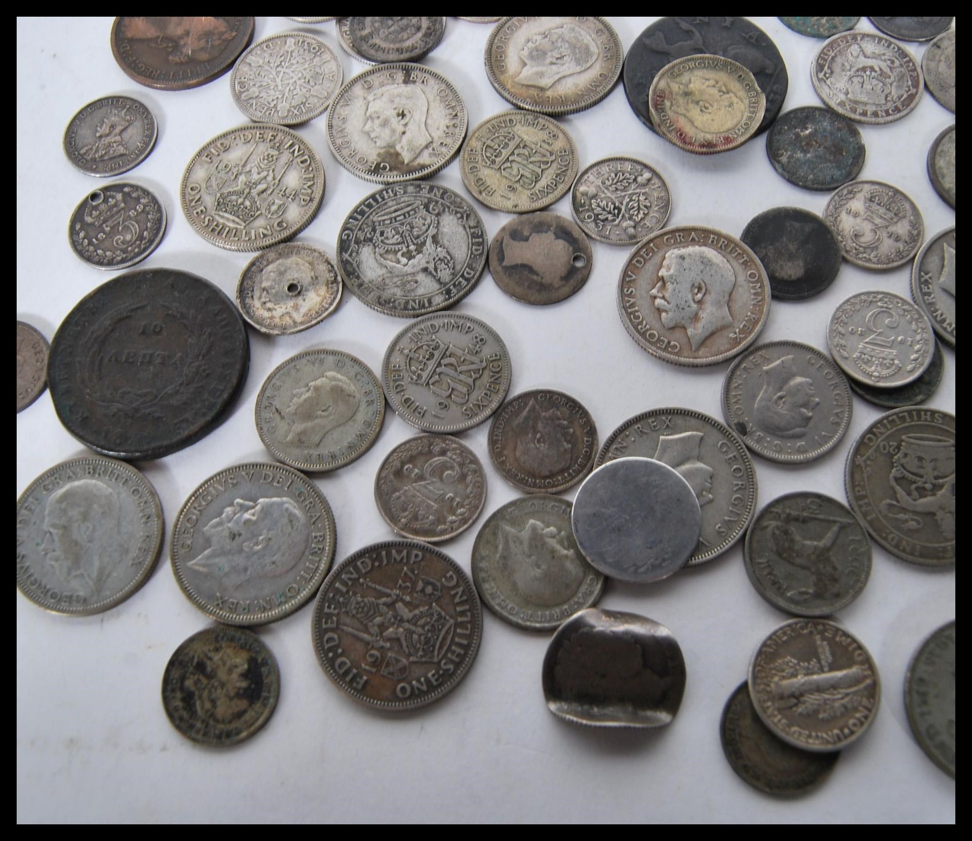 A collection of silver and copper coins dating from the 18th Century to include two 1787 George - Bild 2 aus 13