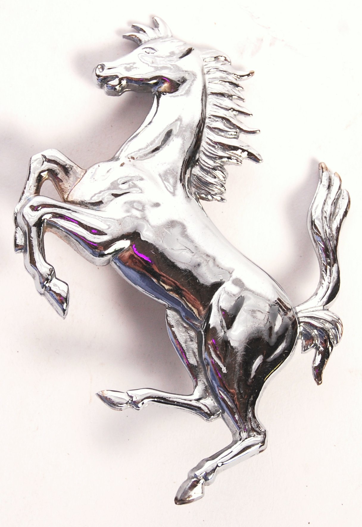 RARE PRANCING HORSE FERRARI SPORTS CAR MASCOT / BADGE - Image 2 of 3