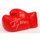 RUSSELL CROWE - CINDERELLA MAN - AUTOGRAPHED BOXING GLOVE