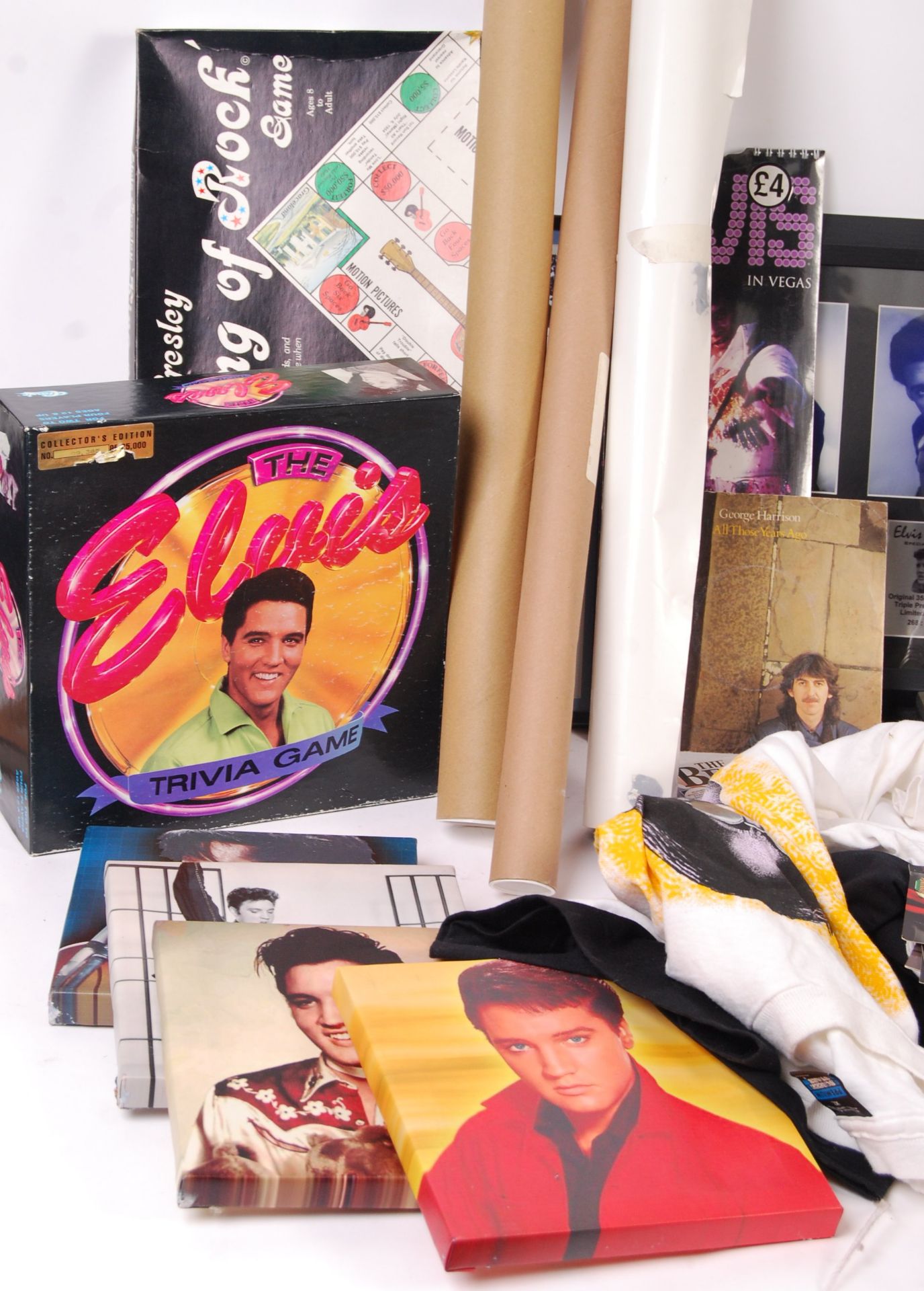 COLLECTION OF ASSORTED ELVIS PRESLEY MEMORABILIA - Bild 2 aus 3