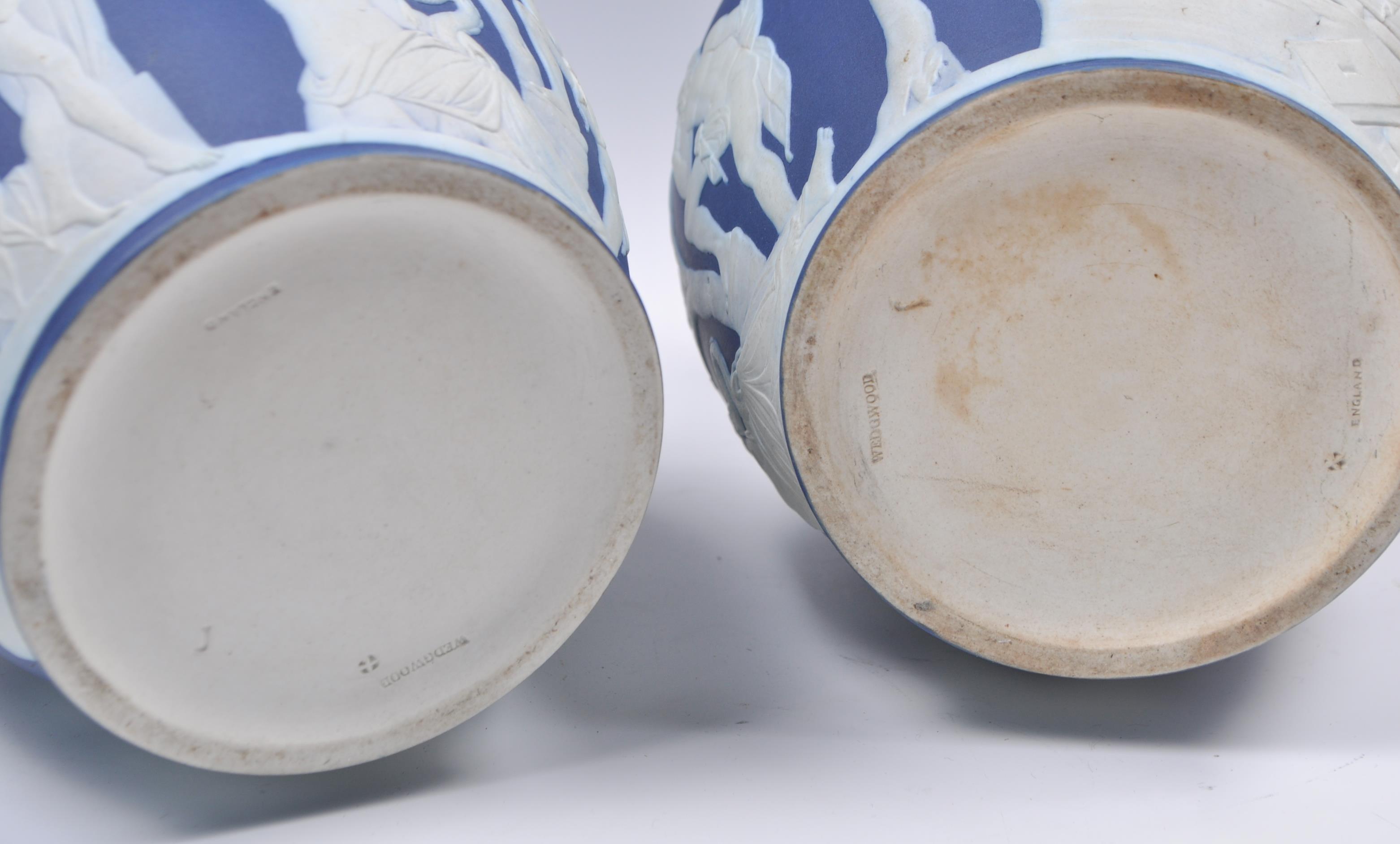 VICTORIAN WEDGWOOD PORTLAND JASPERWARE VASES - Image 11 of 13