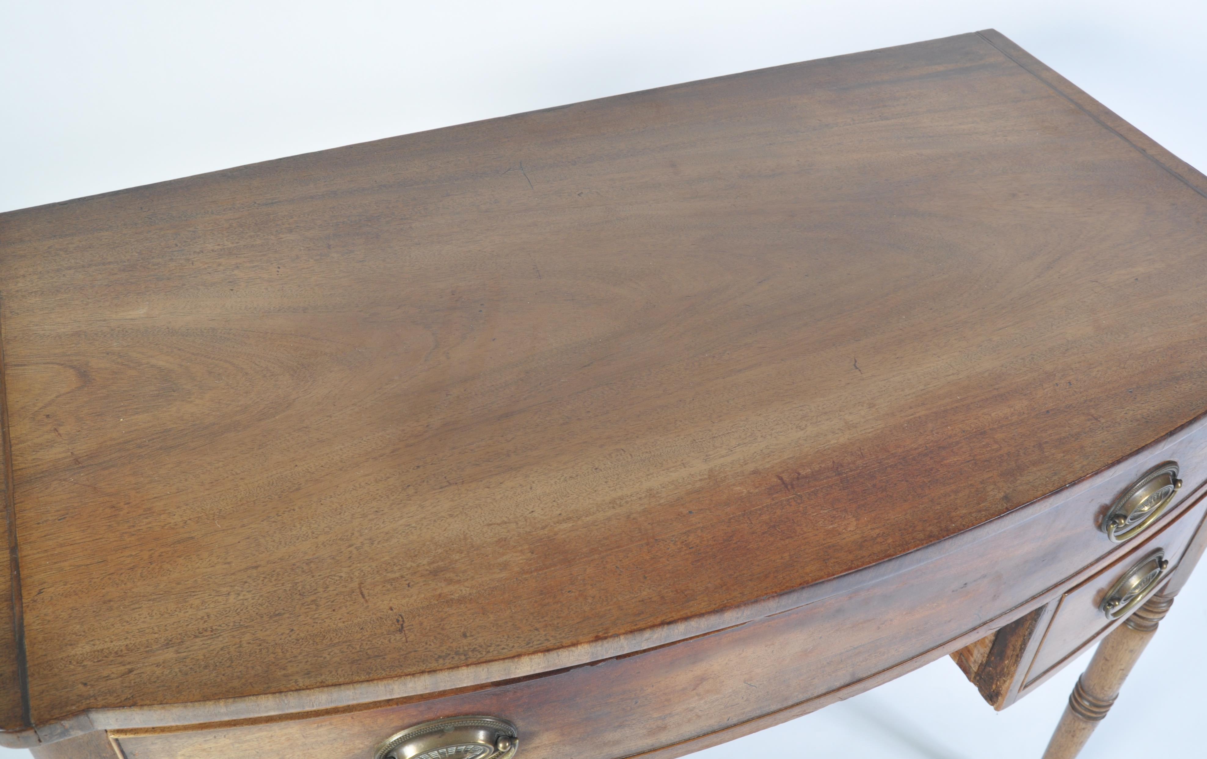 19TH CENTURY GEORGE III MAHOGANY KNEEHOLE SIDEBOAR - Image 8 of 8