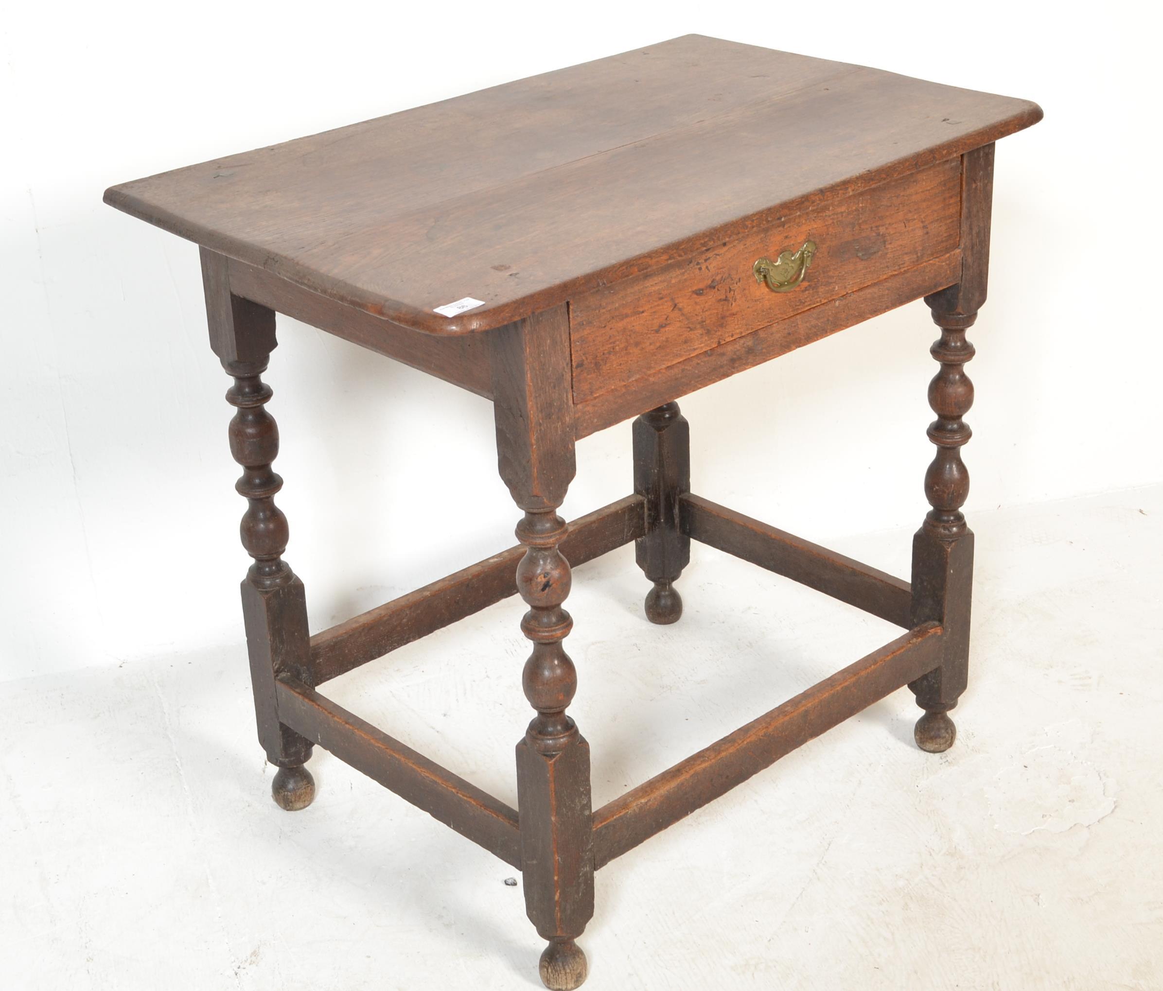 19TH CENTURY OAK SIDE OCCASIONAL SERVING TABLE. - Image 3 of 5