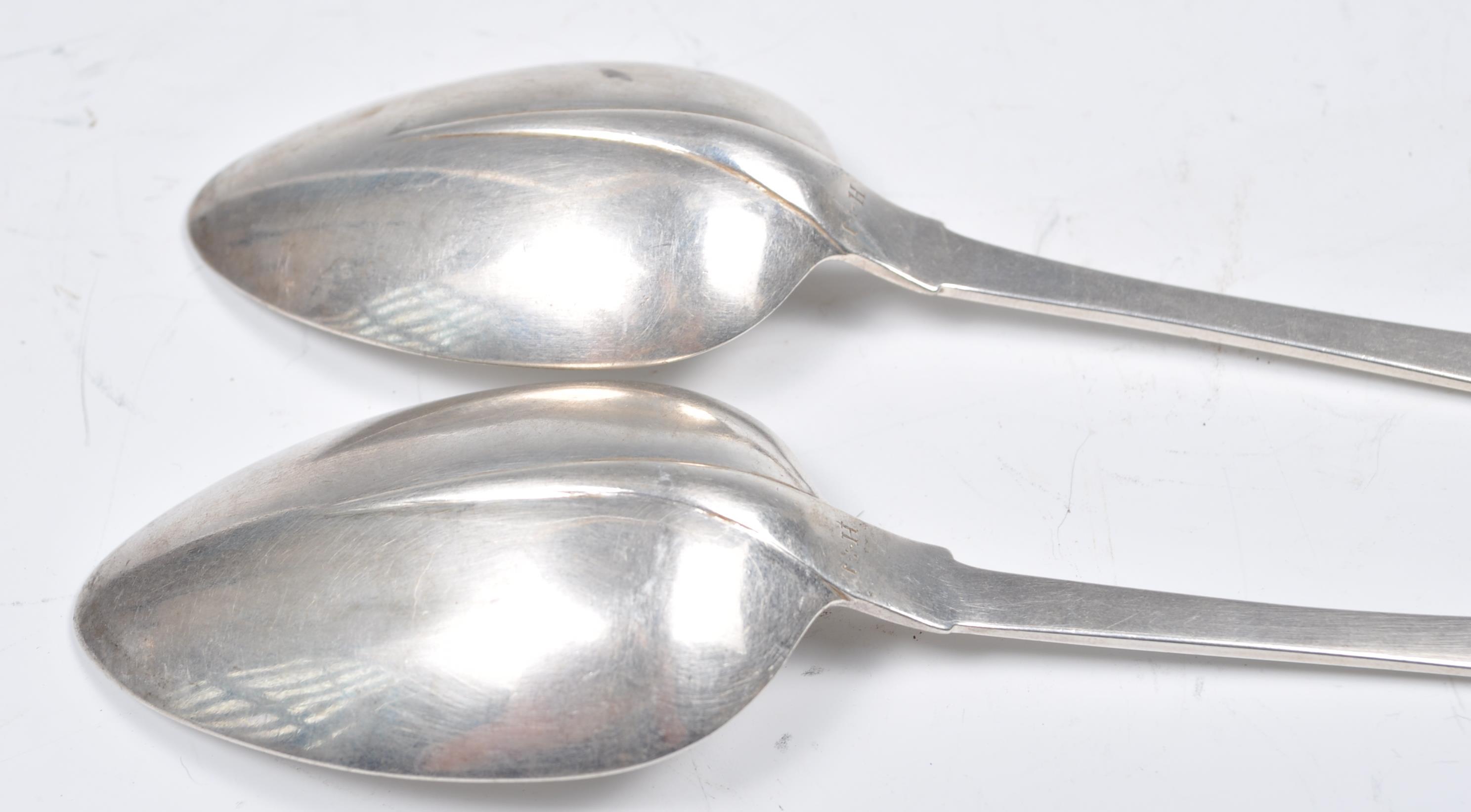 PAIR IRISH GEORGE III 1804 SILVER HALLMARKED DUBLI - Image 5 of 7