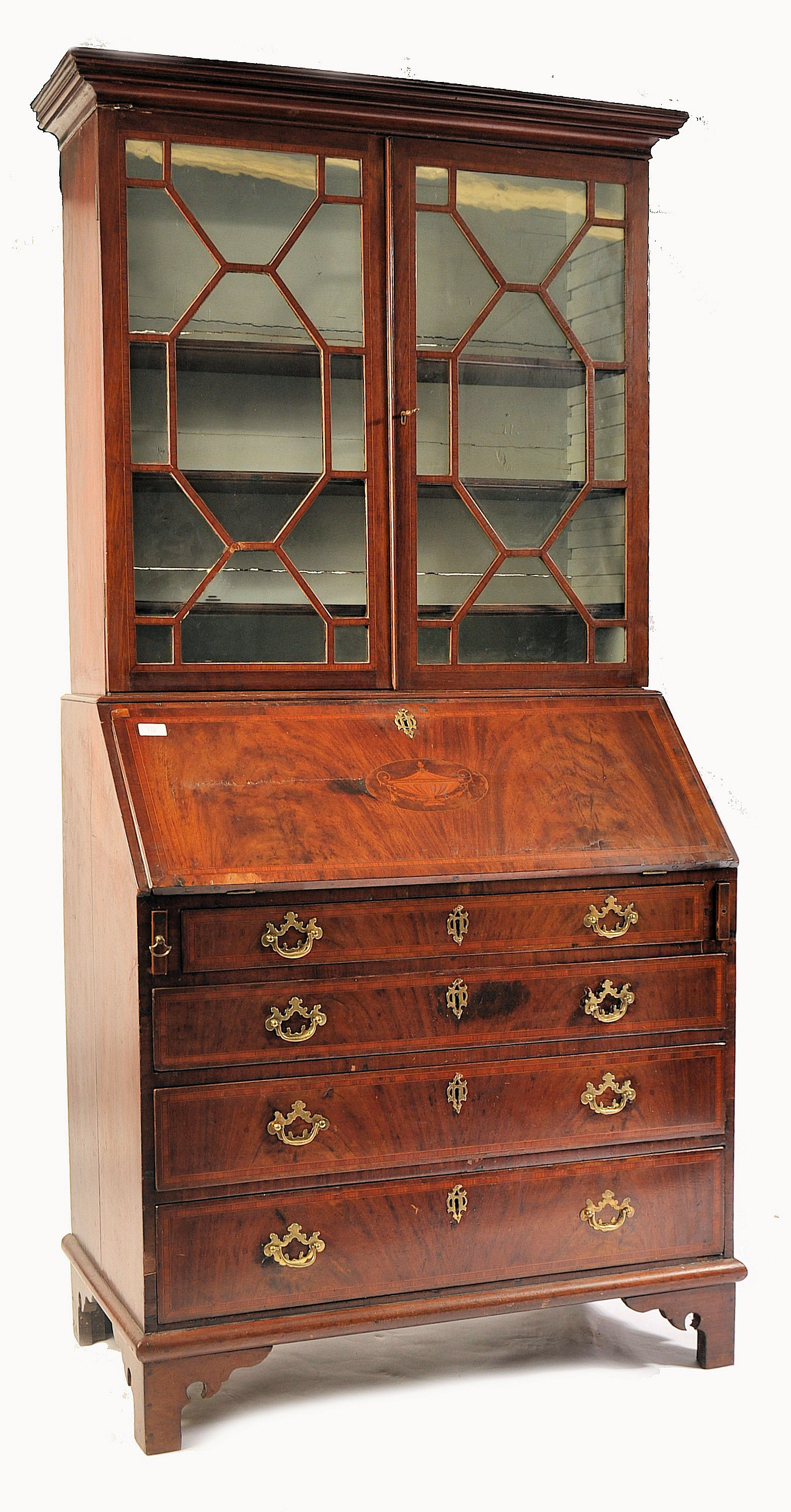 A GEORGE III 18TH CENTURY MAHOGANY INLAID BUREAU B