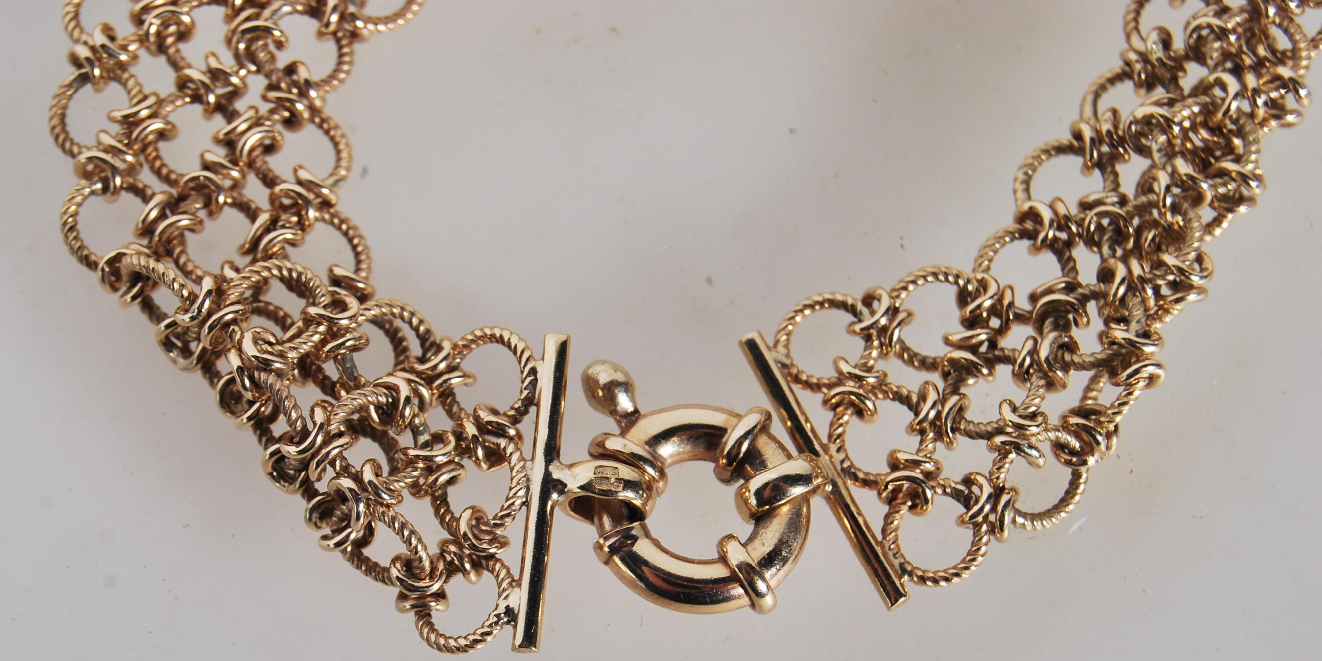 A hallmarked 9ct gold ladies three strand bracelet - Image 5 of 5