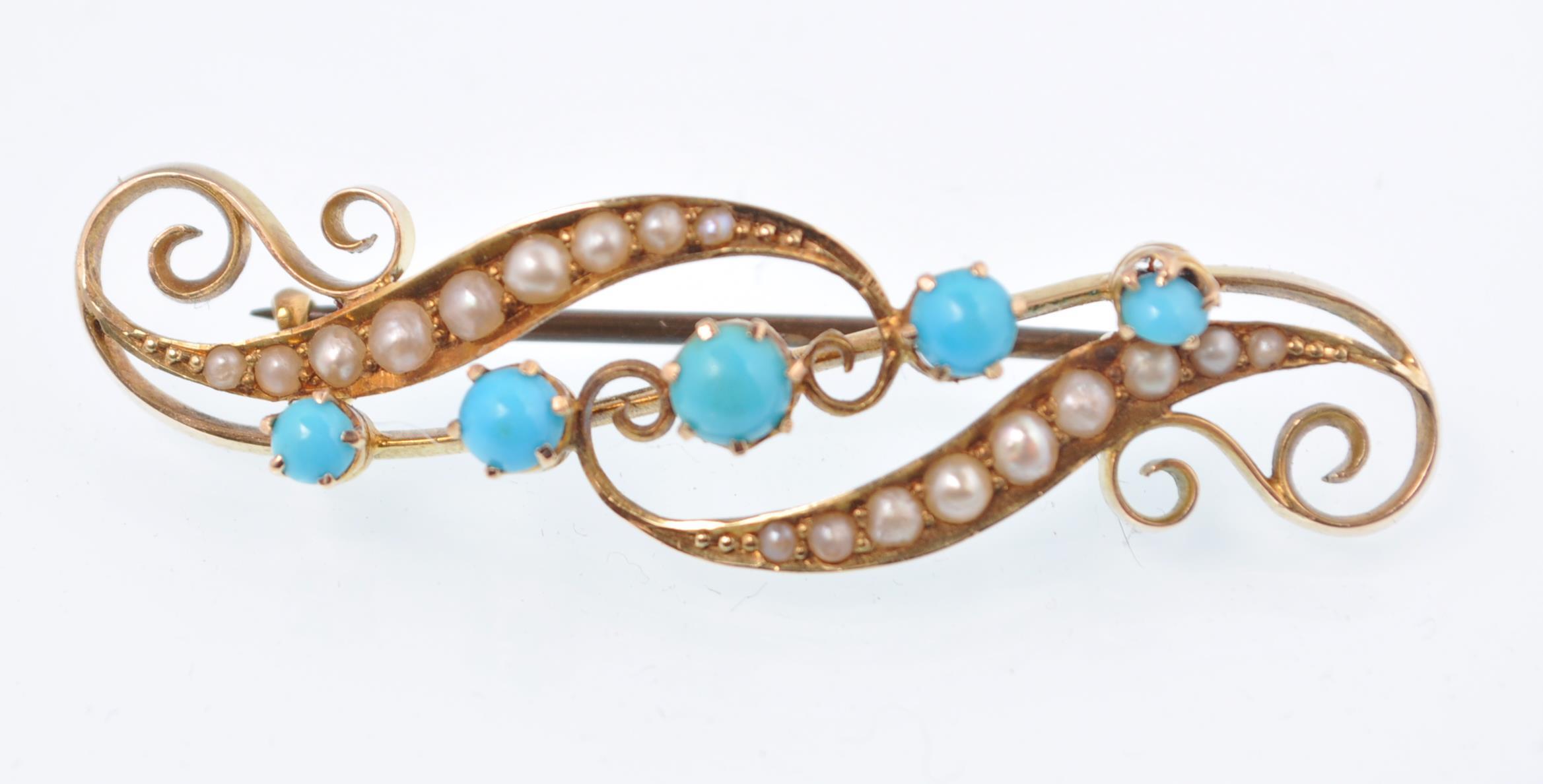 15CT GOLD VICTORIAN SEED PEARL AND TURQUOISE BROOC - Image 3 of 5