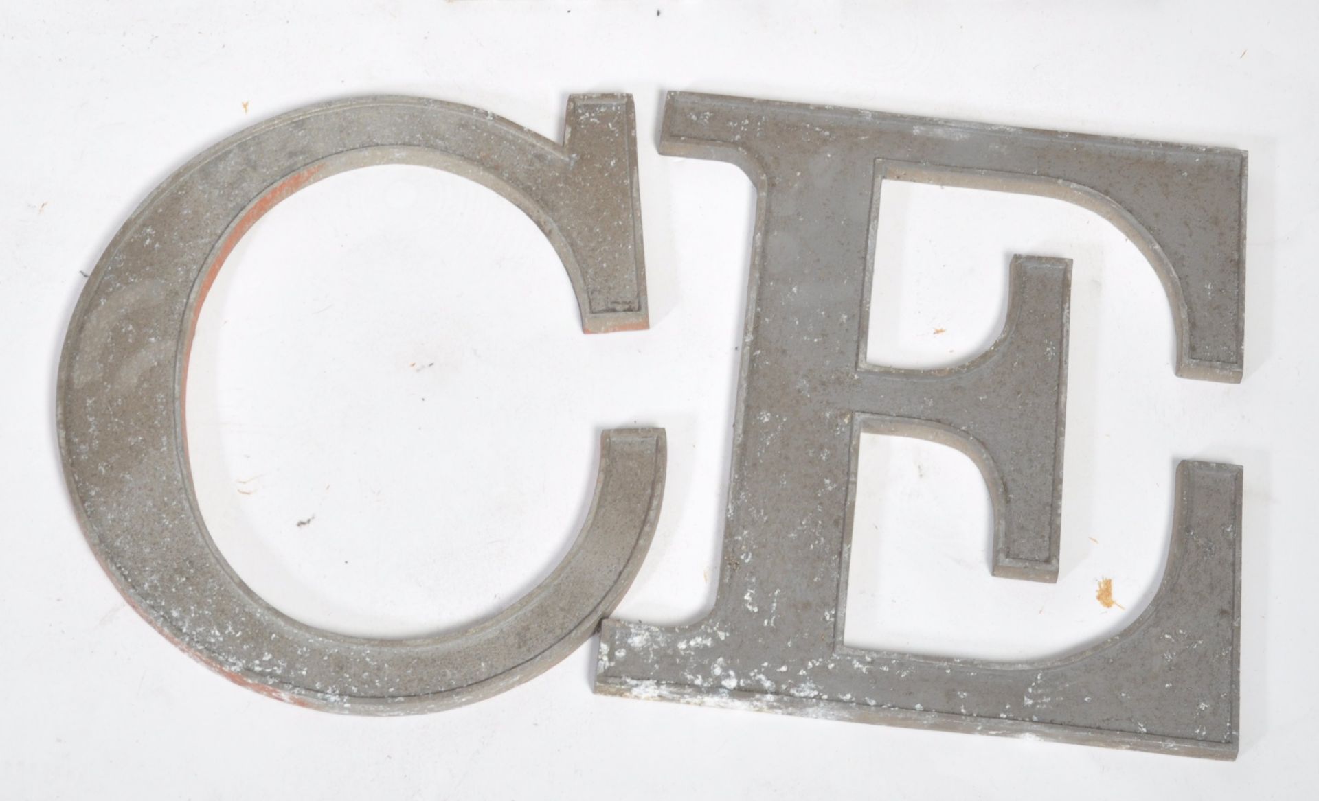 A COLLECTION OF VINTAGE INDUSTRIAL ALUMINIUM LETTERS - Image 2 of 5