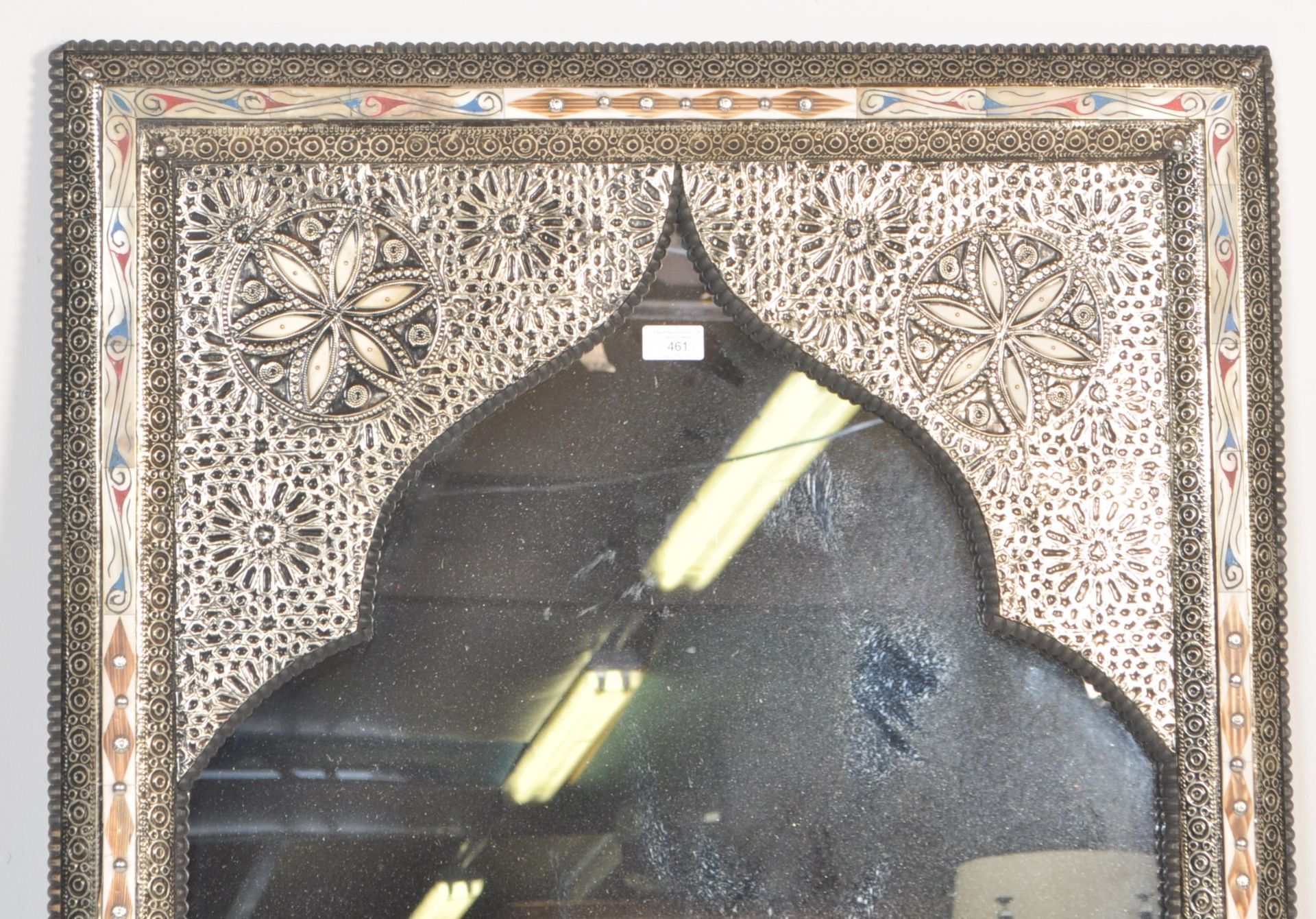 CONTEMPORARY NORTH AFRICAN WHITE METAL ARCHWAY MOR - Image 3 of 5