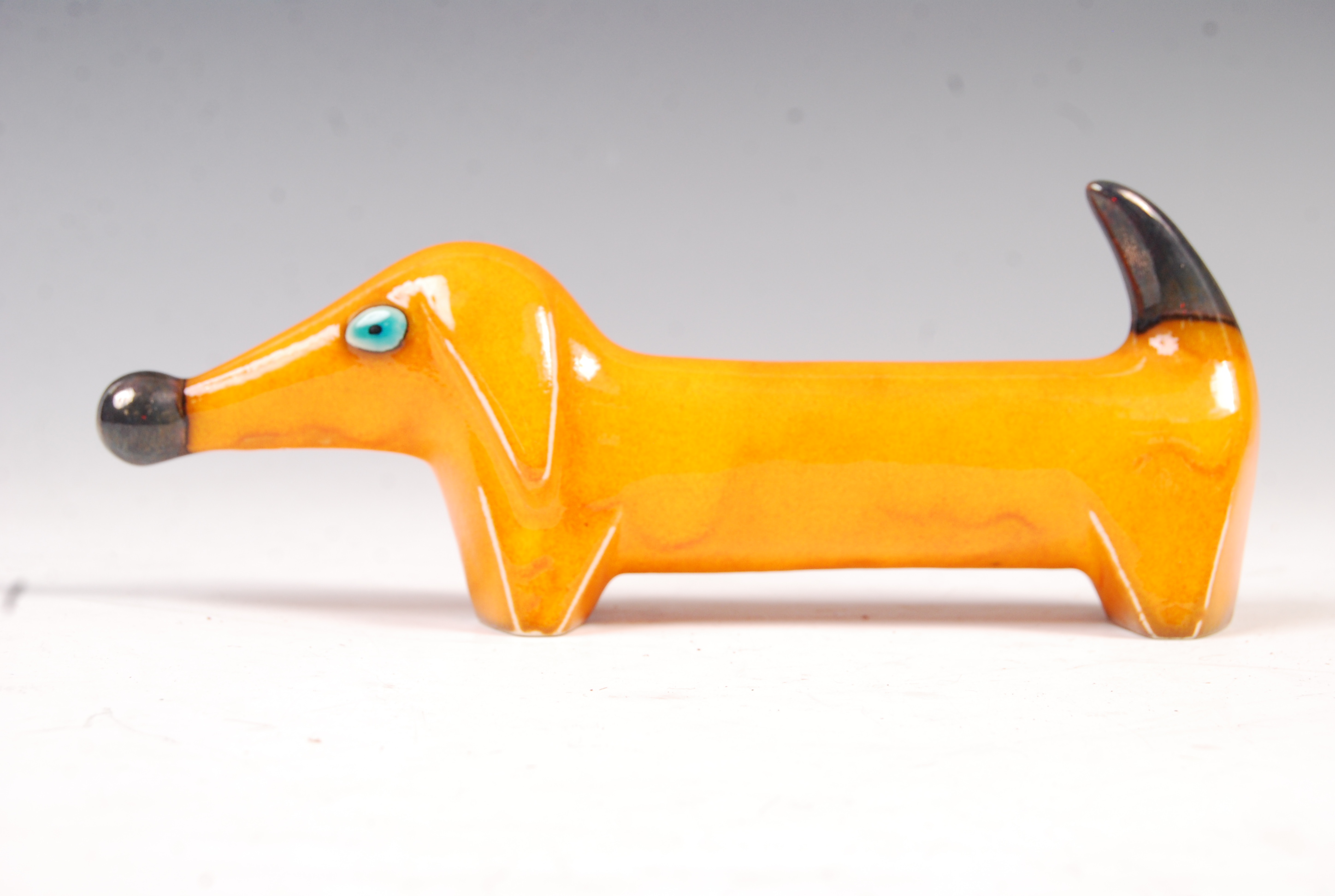 1960'S ITALIAN STUDIO ART POTTERY ORANGE GLAZED DOG - Image 3 of 5