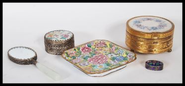 A group of 20th Century Chinese items to include a