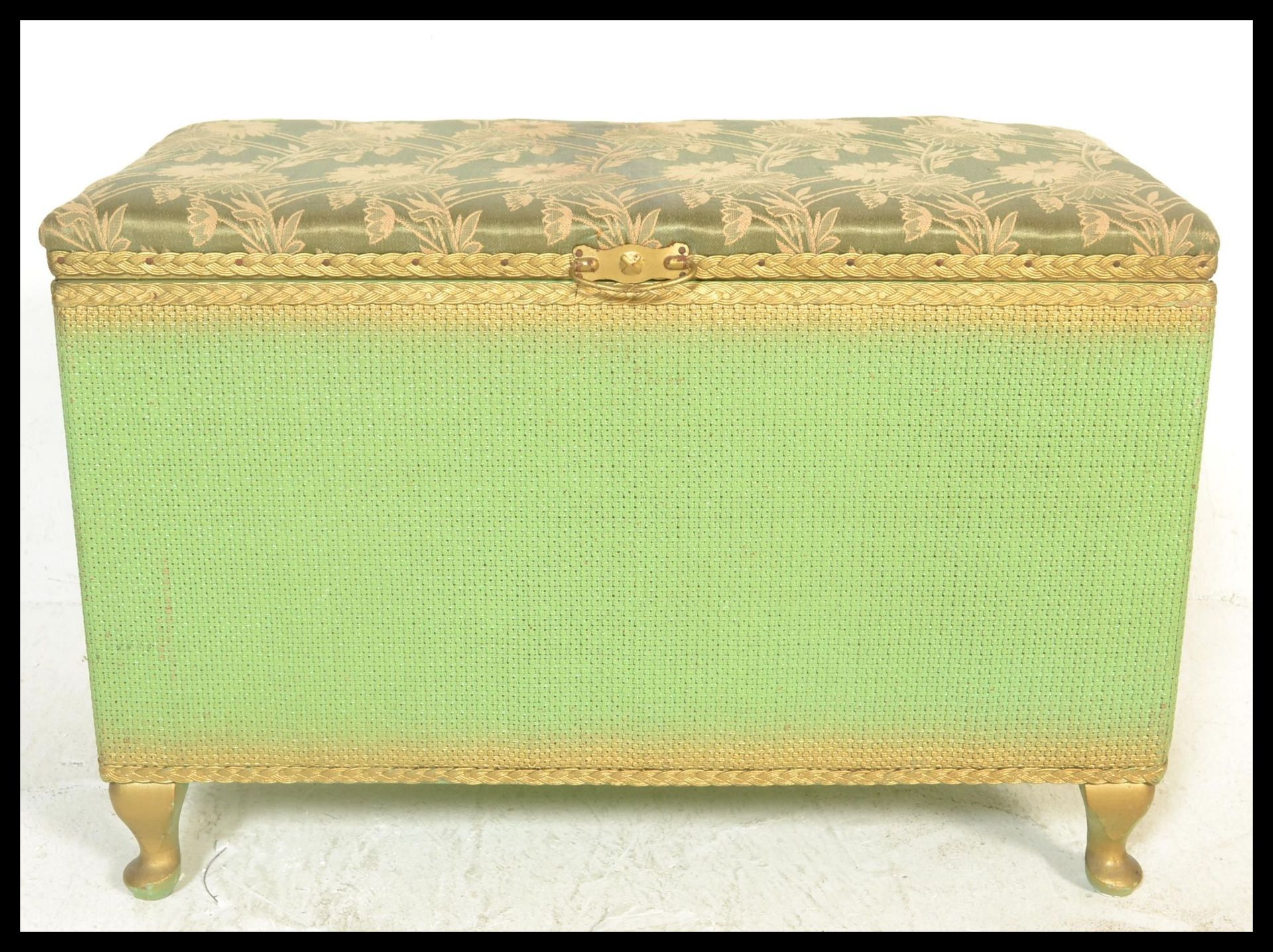 A vintage 20th Century Lloyd Loom Lusty style Ottoman blanket box chest, in the original colourway - Bild 3 aus 7