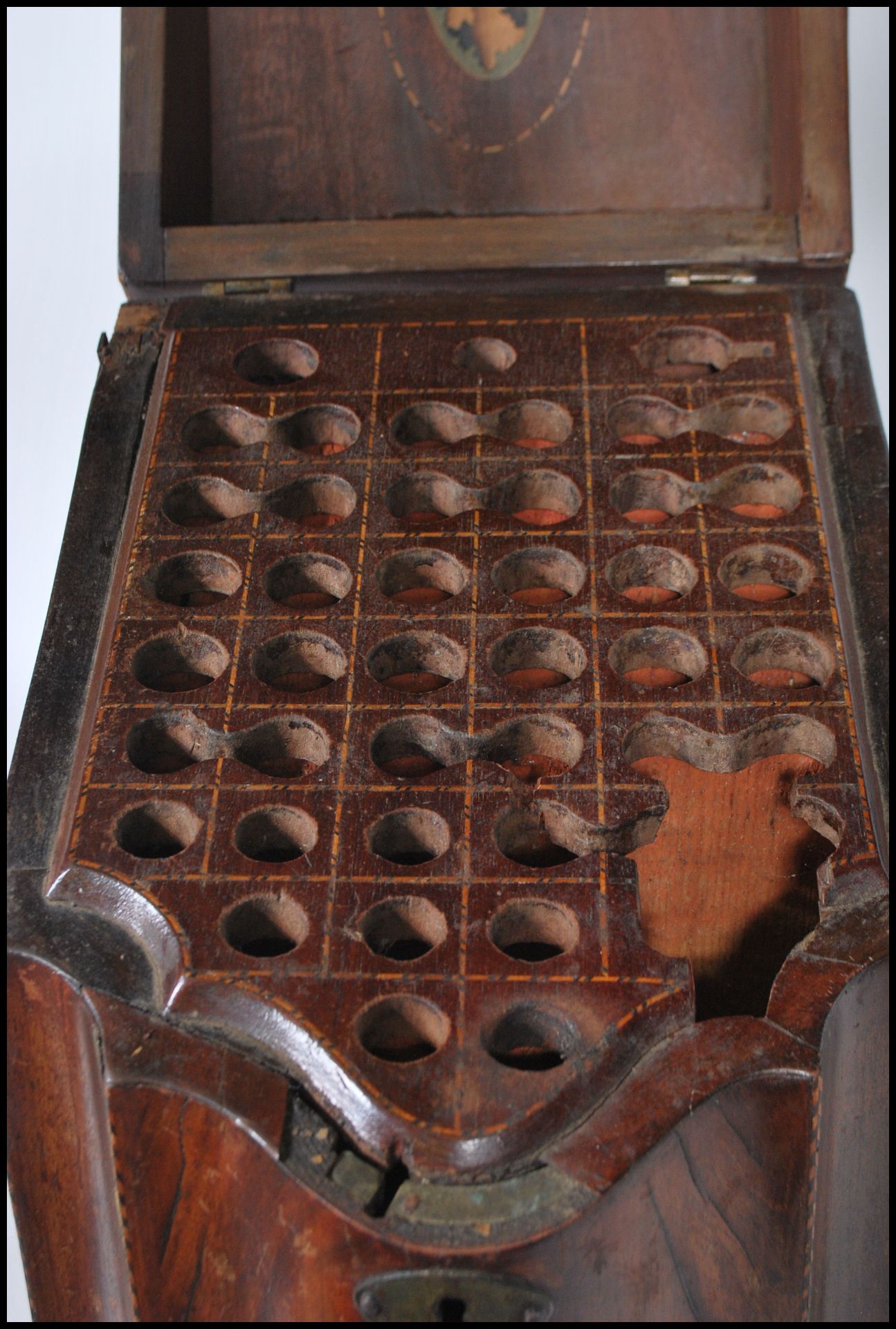 An 18th century George III mahogany inlaid knife box - cutlery box. Of serpentine form with hinged - Image 5 of 6