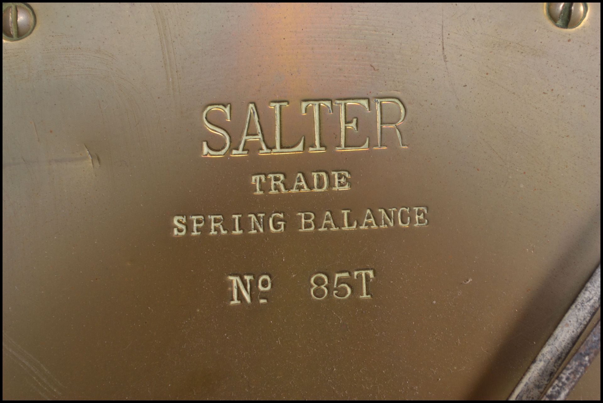 A Victorian brass and iron Salter`s Trade spring balance scale, circular brass register with iron - Image 2 of 4