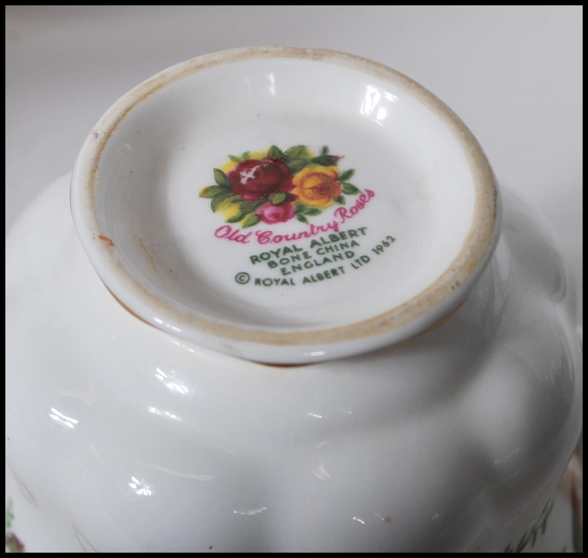 A Royal Albert Old Country Roses part tea set to include creamer jug, sugar bowl, cups, saucers, - Image 7 of 7