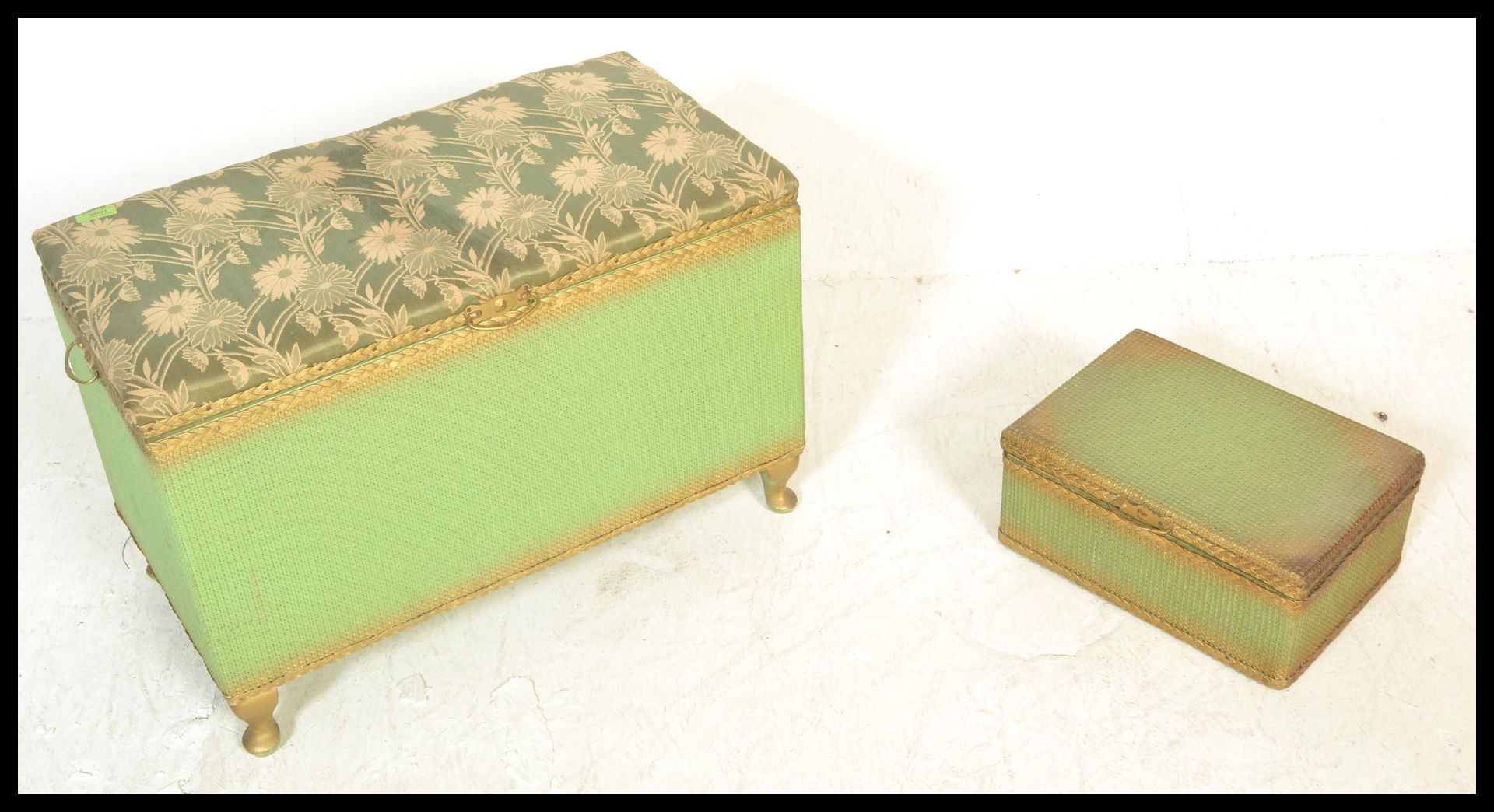 A vintage 20th Century Lloyd Loom Lusty style Ottoman blanket box chest, in the original colourway - Bild 2 aus 7