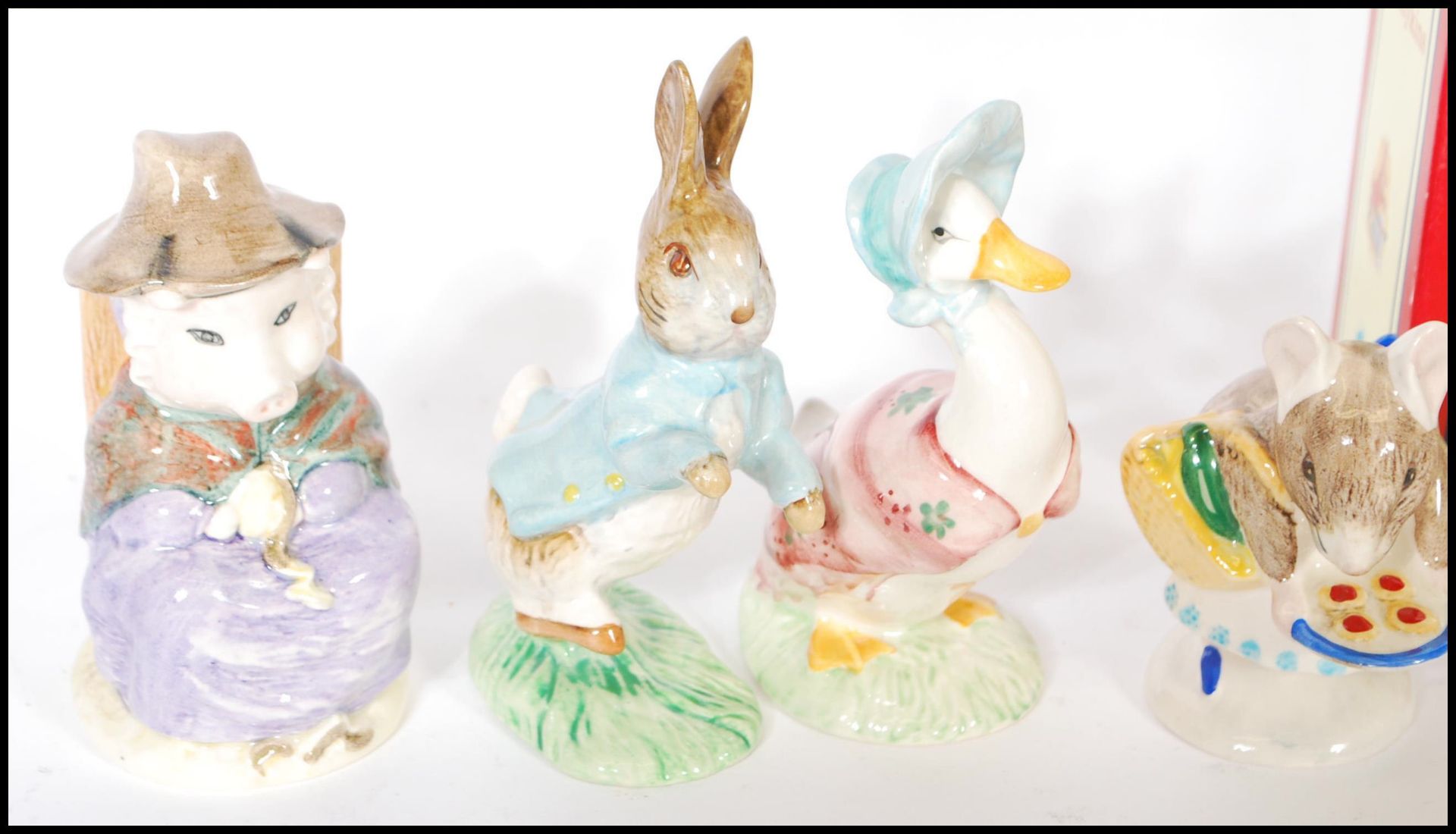 A collection of Beatrix Potter Bunnykins figures to include figures by Beswick, Royal albert etc - Bild 2 aus 6