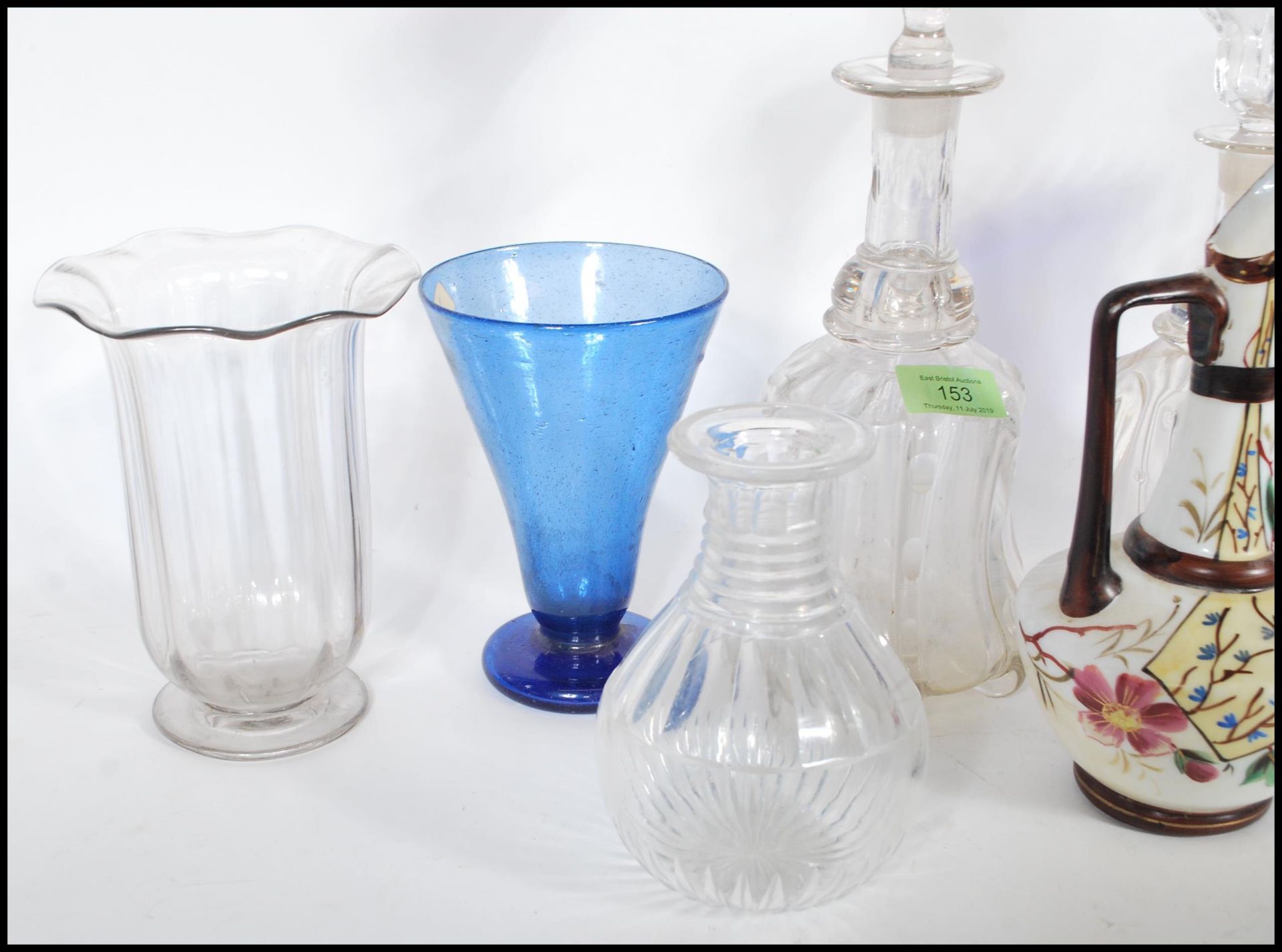 A collection of glassware dating from the 19th Cen - Bild 2 aus 6