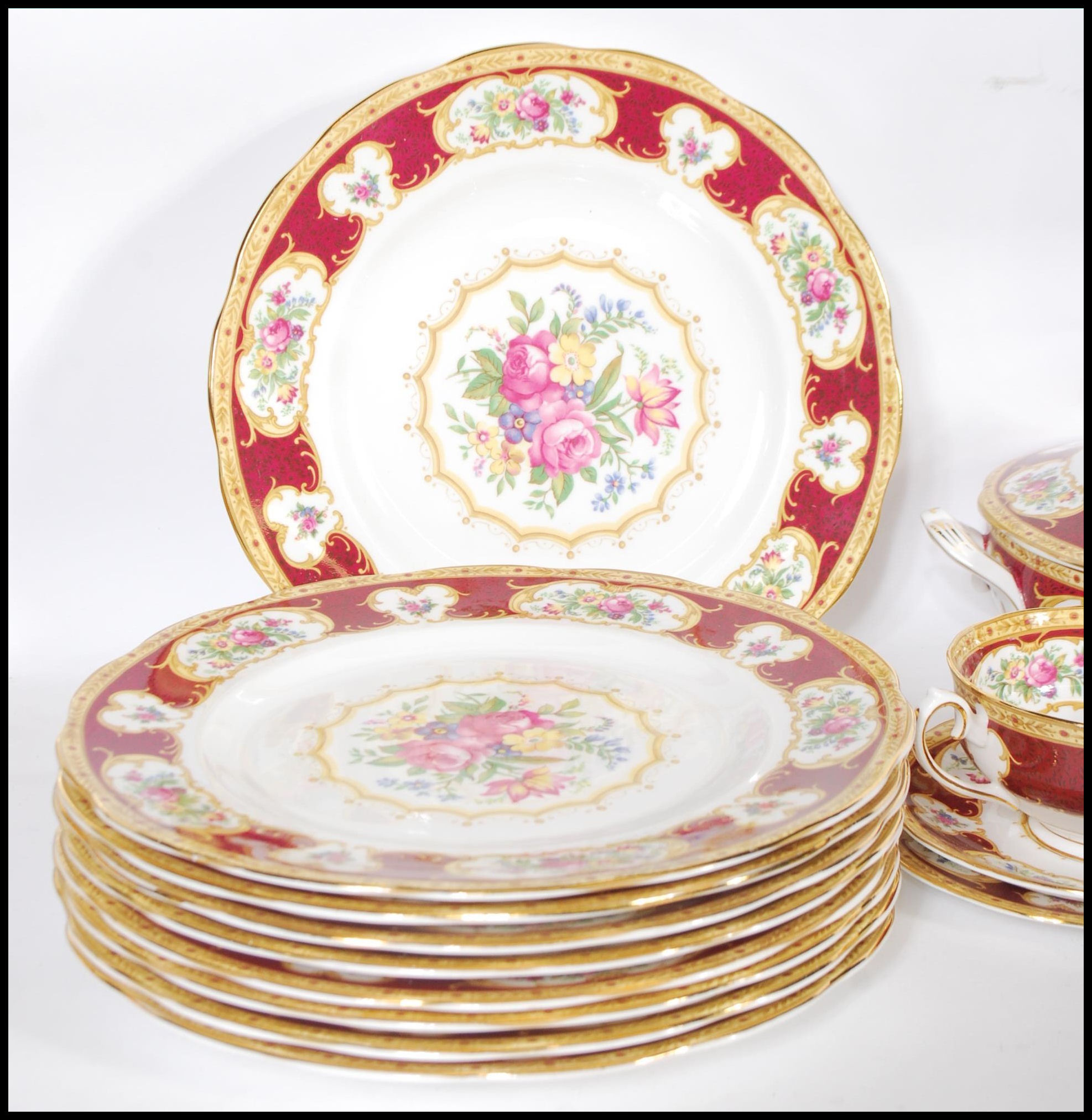 A Royal Albert bone China part dinner service in the Lady Hamilton pattern, comprising soup bowls, - Image 2 of 11