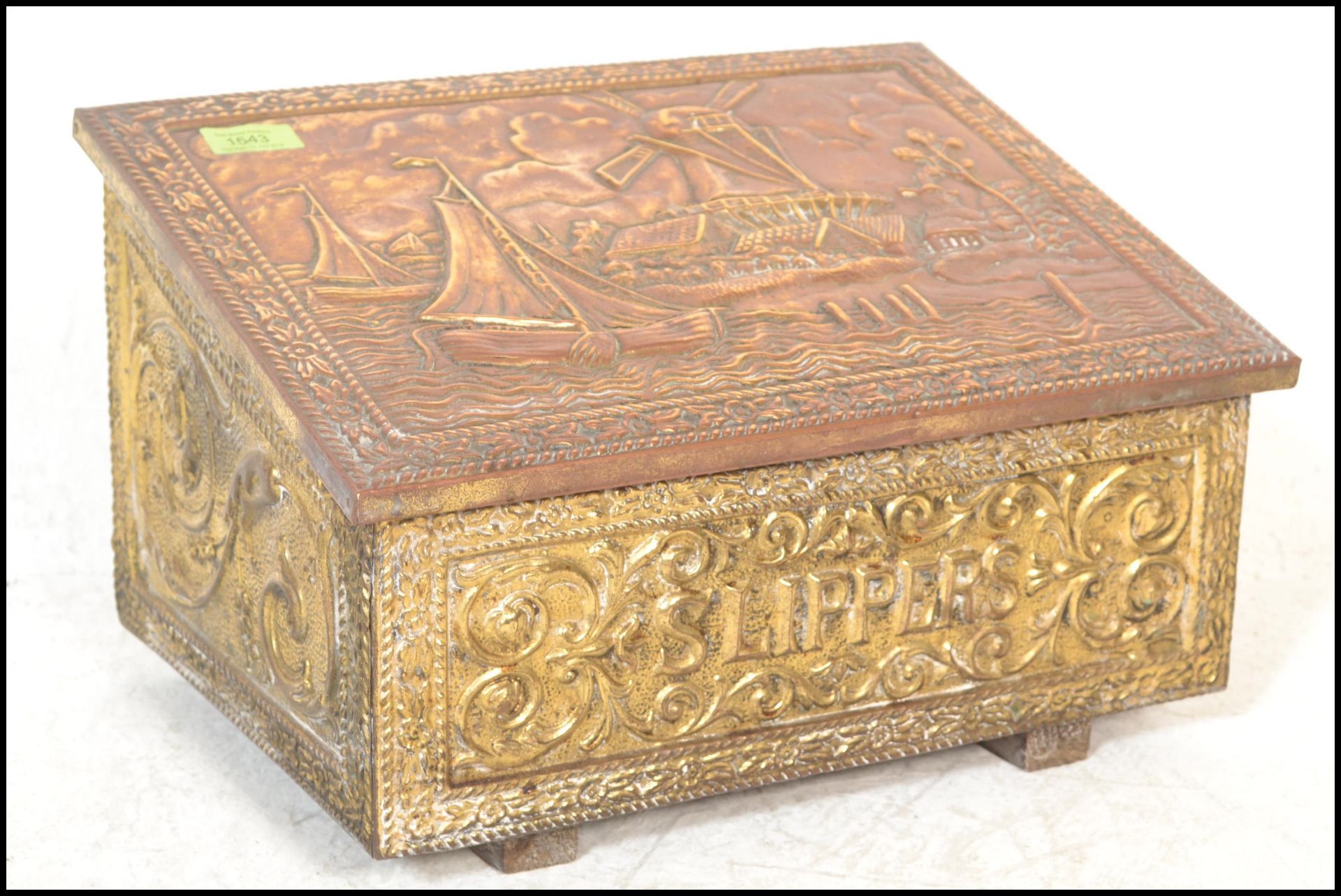 An 20th Century slippers box of wooden construction with copper panelling to the exterior having - Image 2 of 6