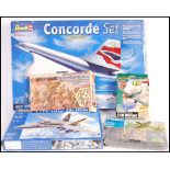 COLLECTION OF BOXED PLASTIC SCALE MODEL KITS