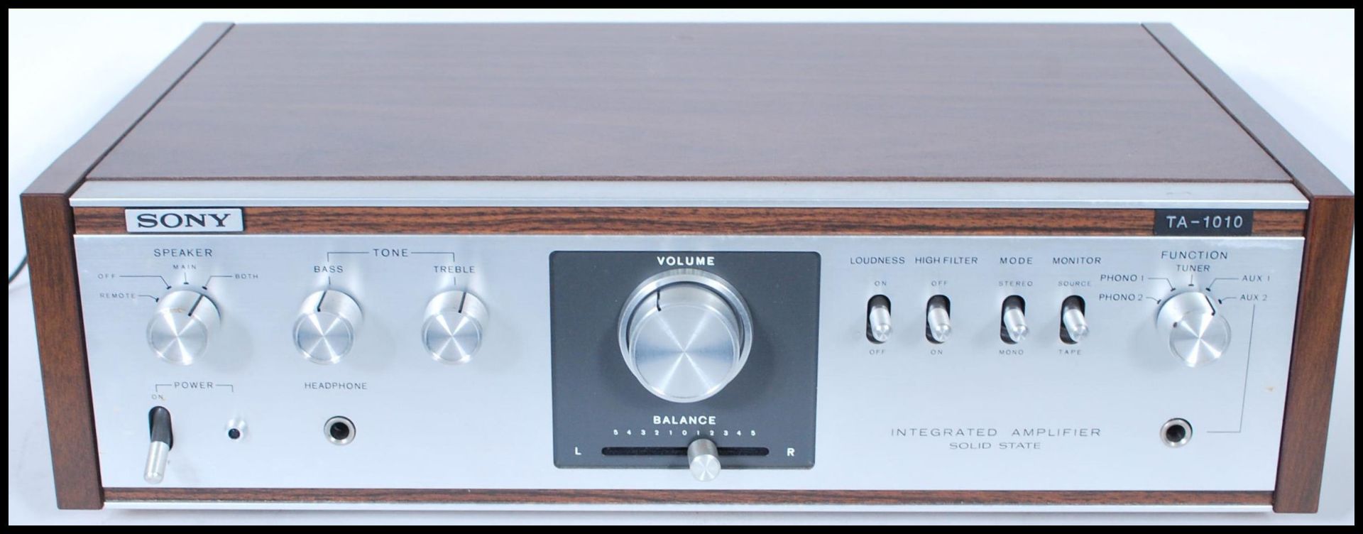 A vintage retro 20th Century teak wood cased Sony TA-1010 Stereo Integrated Amplifier, within - Bild 2 aus 6