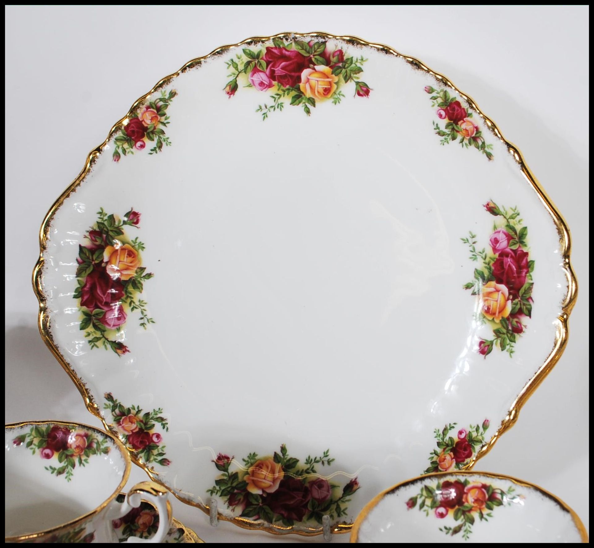 A Royal Albert Old Country Roses part tea set to include creamer jug, sugar bowl, cups, saucers, - Image 6 of 7