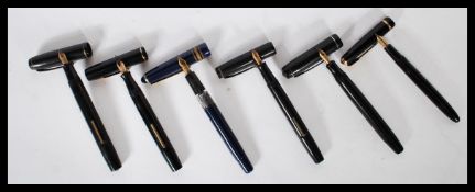A collection of vintage 14ct gold nib fountain pens to include Waterman's, Parker, The Chatsworth