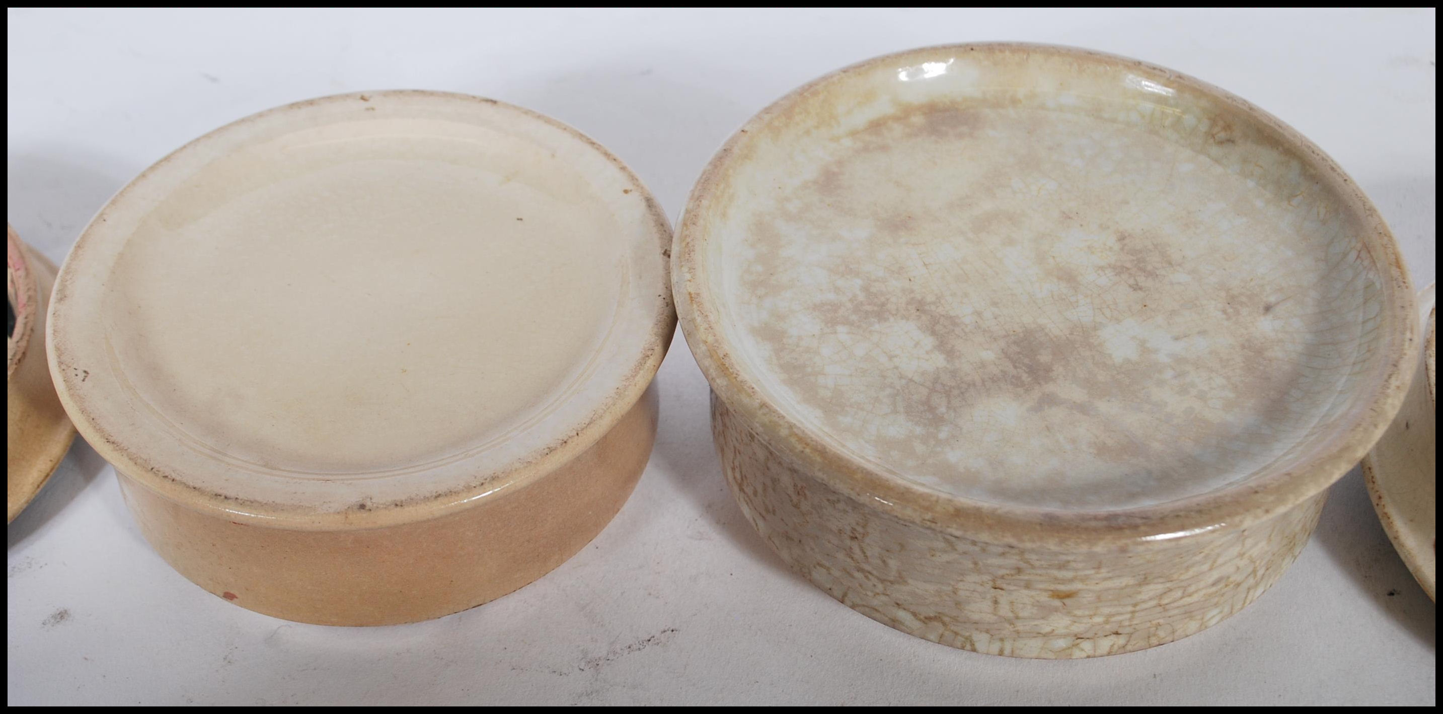 A pair of 19th Century Victorian Pratt Ware decorated pot lids. The lids decorated with The - Image 6 of 6