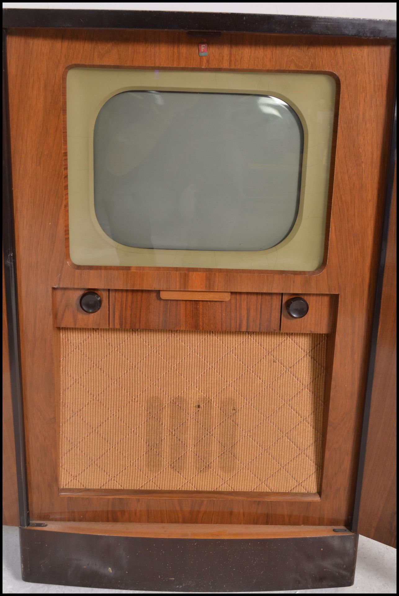 A mid 20th century vintage retro walnut cased valve Ferranti television / TV having full front doors - Bild 8 aus 8