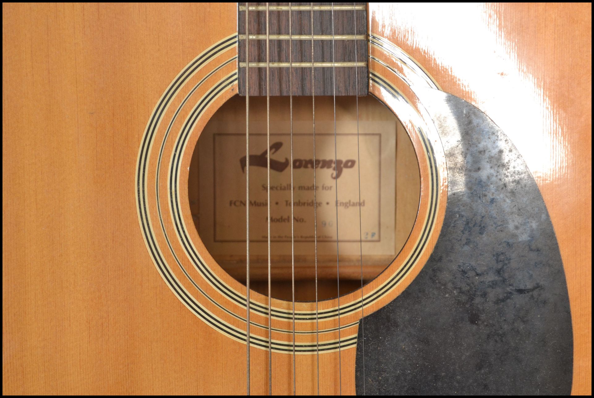 A vintage Dulcet classic six string acoustic guitar model 3057 having a shaped hollow body with - Bild 8 aus 8