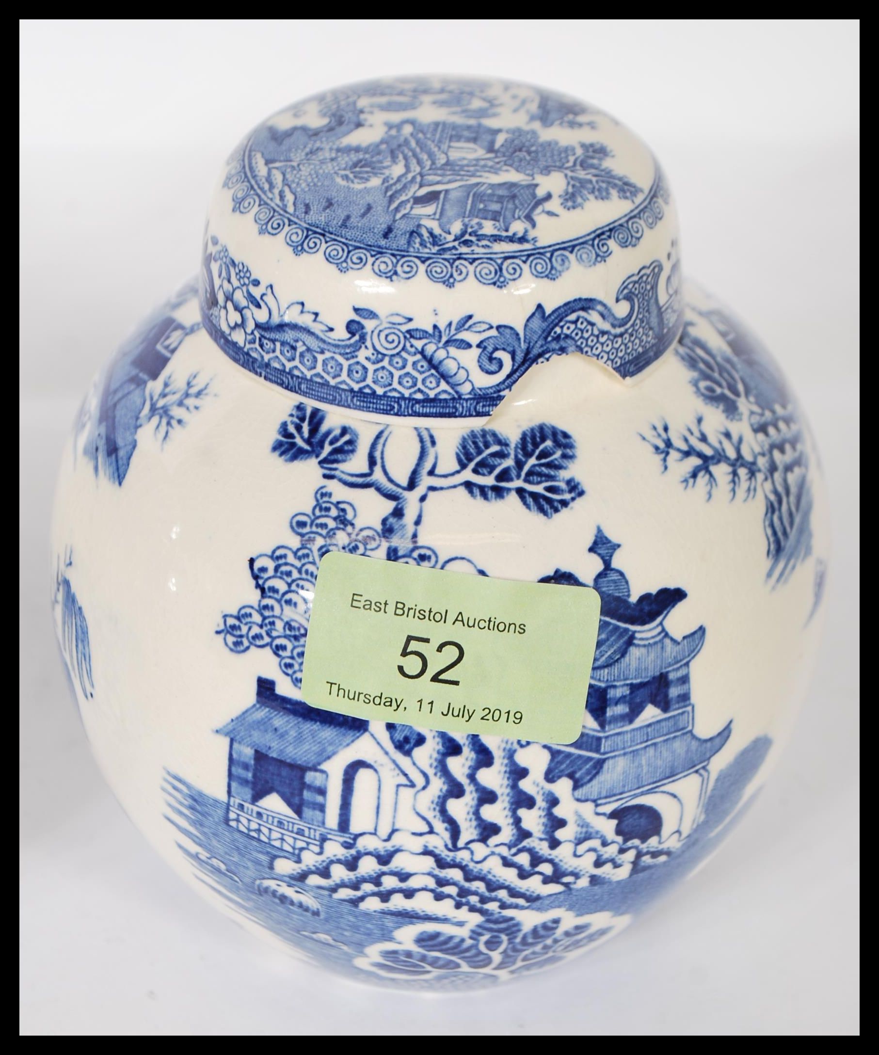 A pair of 20th Century Mason's tea caddy jars having the white ground with blue transfer printed - Image 4 of 5