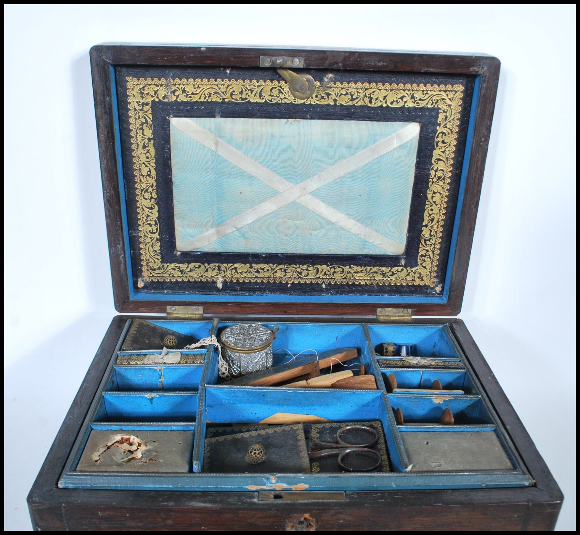 A 19th century Regency rosewood and mother of pearl inlaid work sewing box having fully appointed - Image 4 of 6