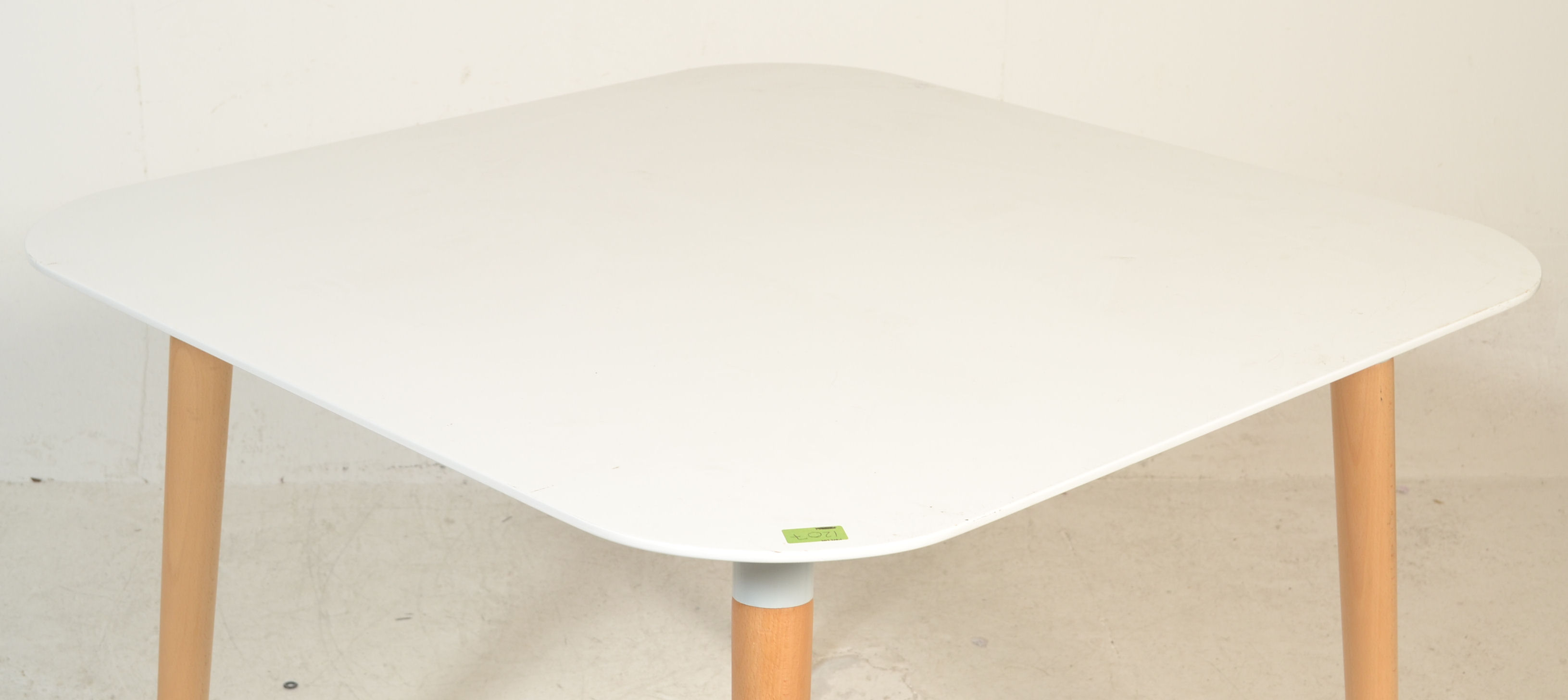 A contemporary white laminated and ash circular dining table. The table comprising of a laminated - Image 6 of 8