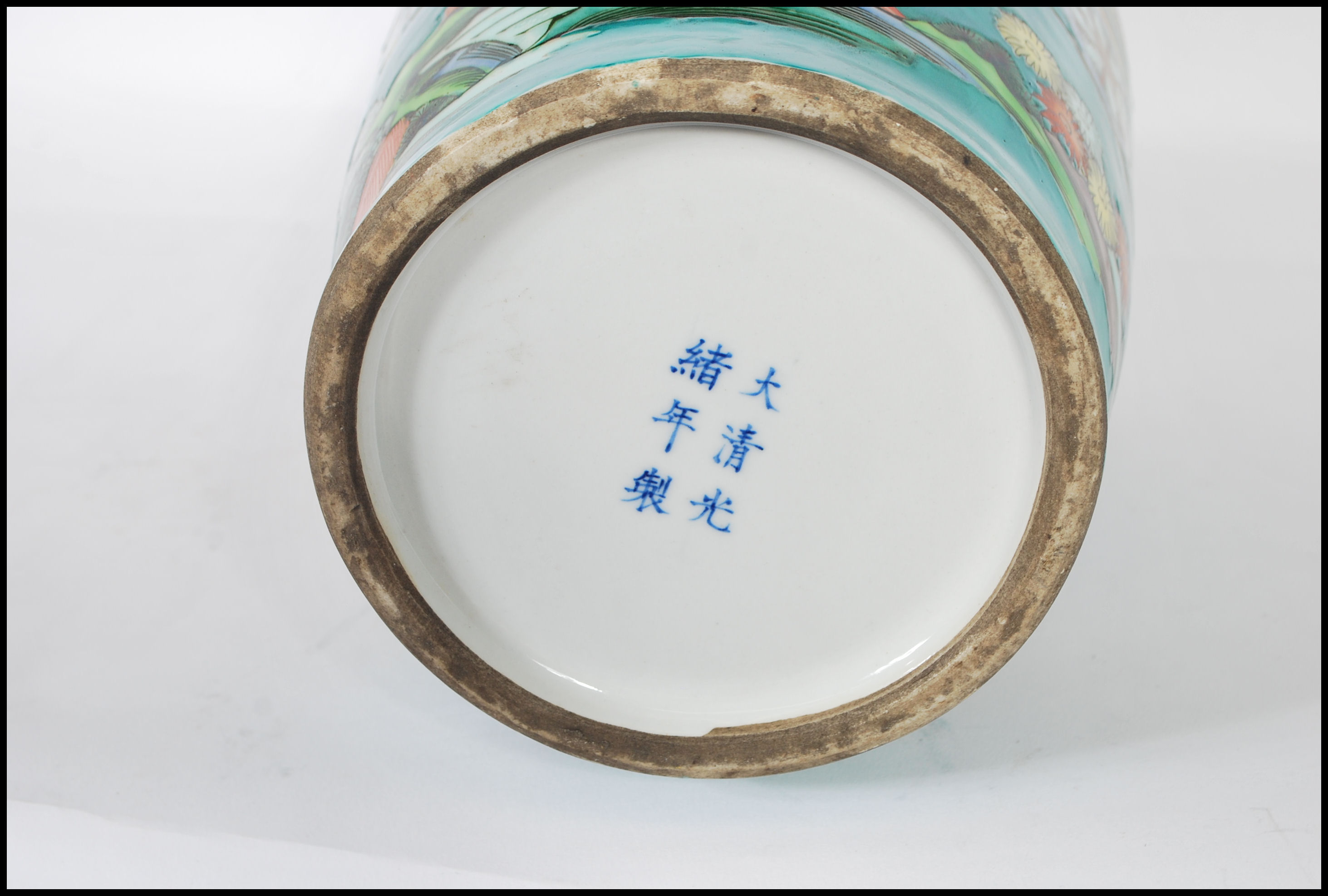 A 20th Century Chinese large porcelain temple vase having teal ground with hand painted and - Image 6 of 6