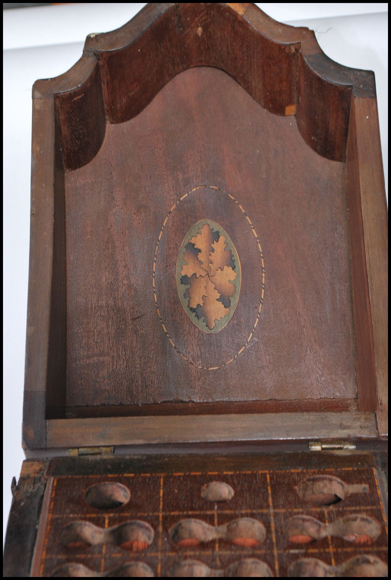 An 18th century George III mahogany inlaid knife box - cutlery box. Of serpentine form with hinged - Image 4 of 6