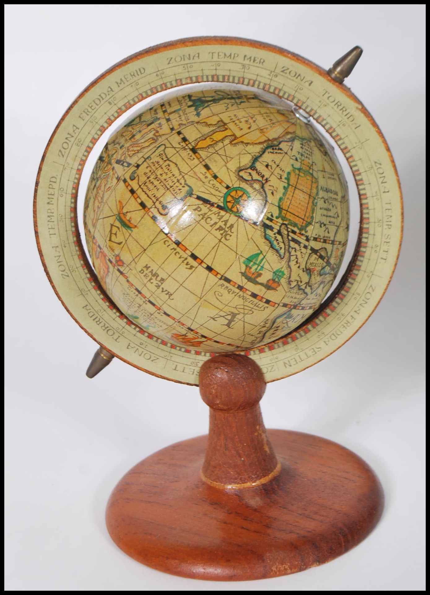A selection of vintage desktop globes to include a - Bild 2 aus 4