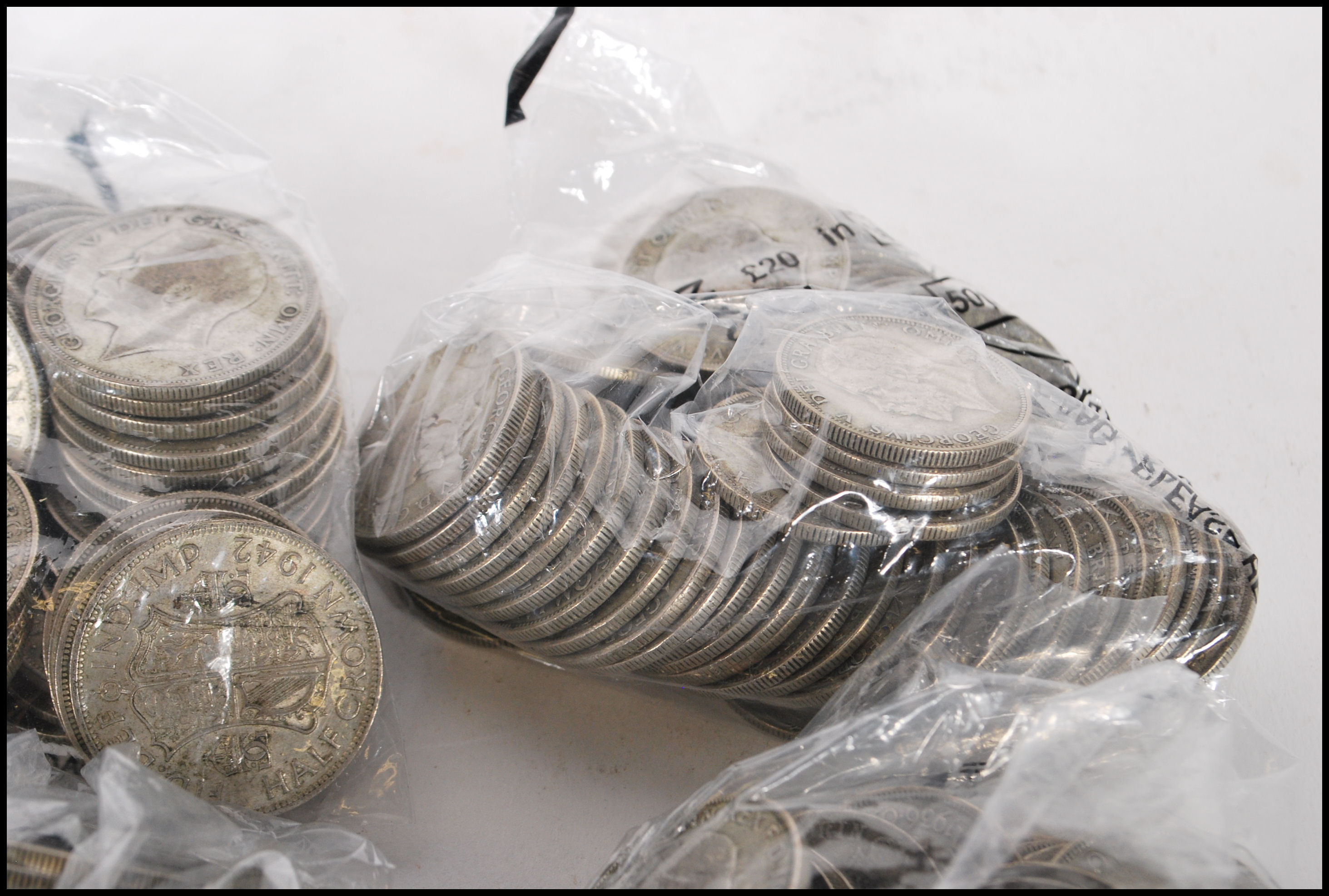 A collection of early 20th Century 1921-1946 half silver coins to include, shillings, half crowns, - Image 6 of 10