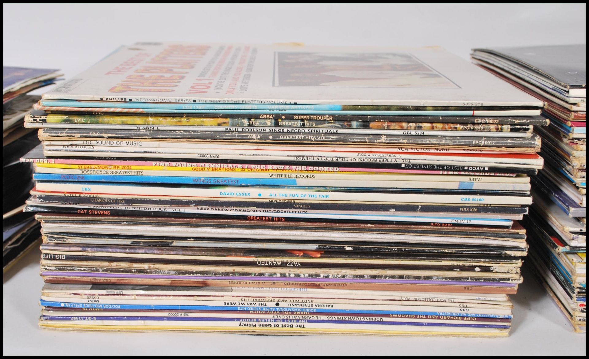 A collection of vinyl long play LP record albums featuring several artists and genres to include - Bild 9 aus 14