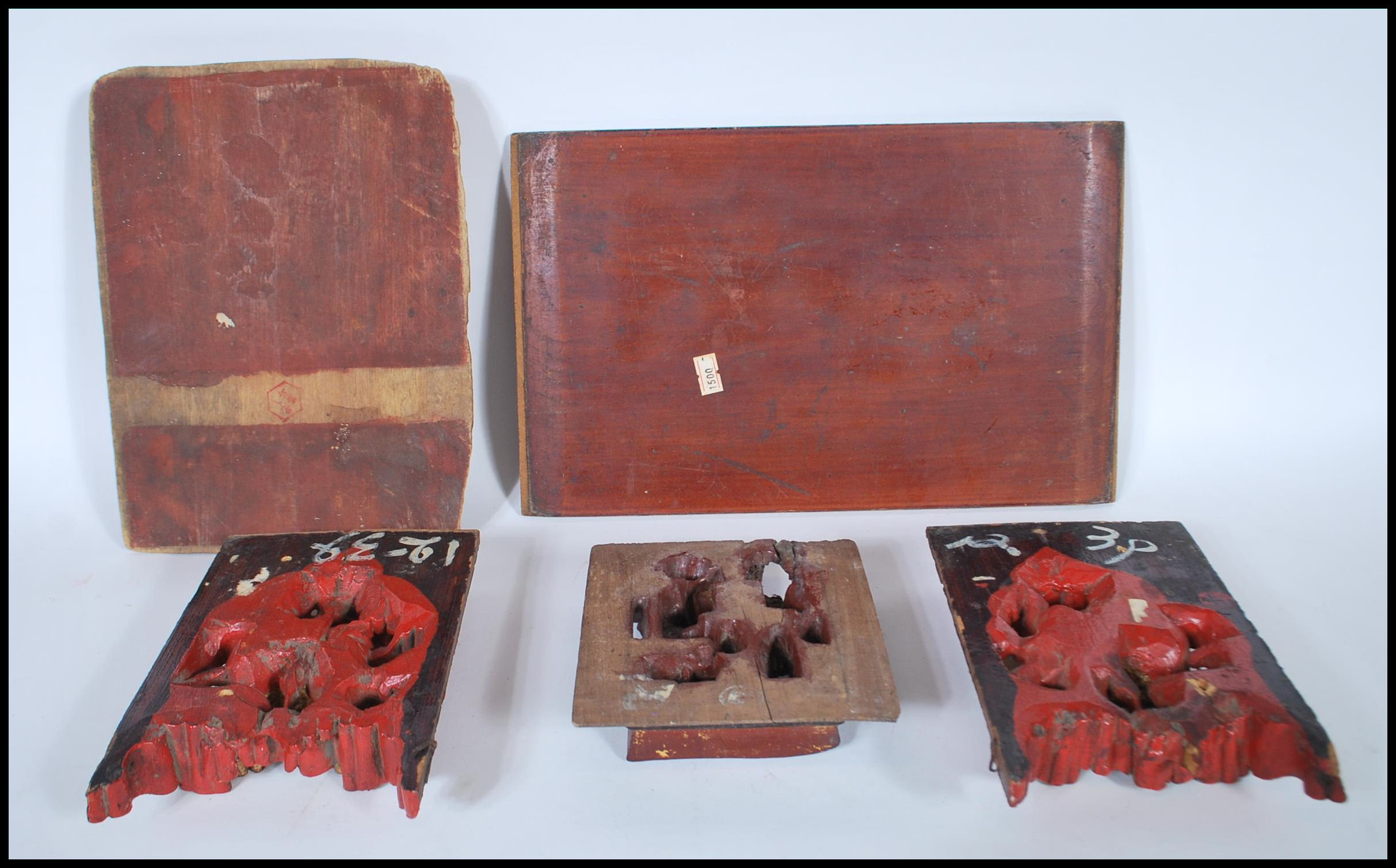 A selection of carved Chinese wooden wall panels / plaques to include a red lacquered panel with - Image 8 of 8