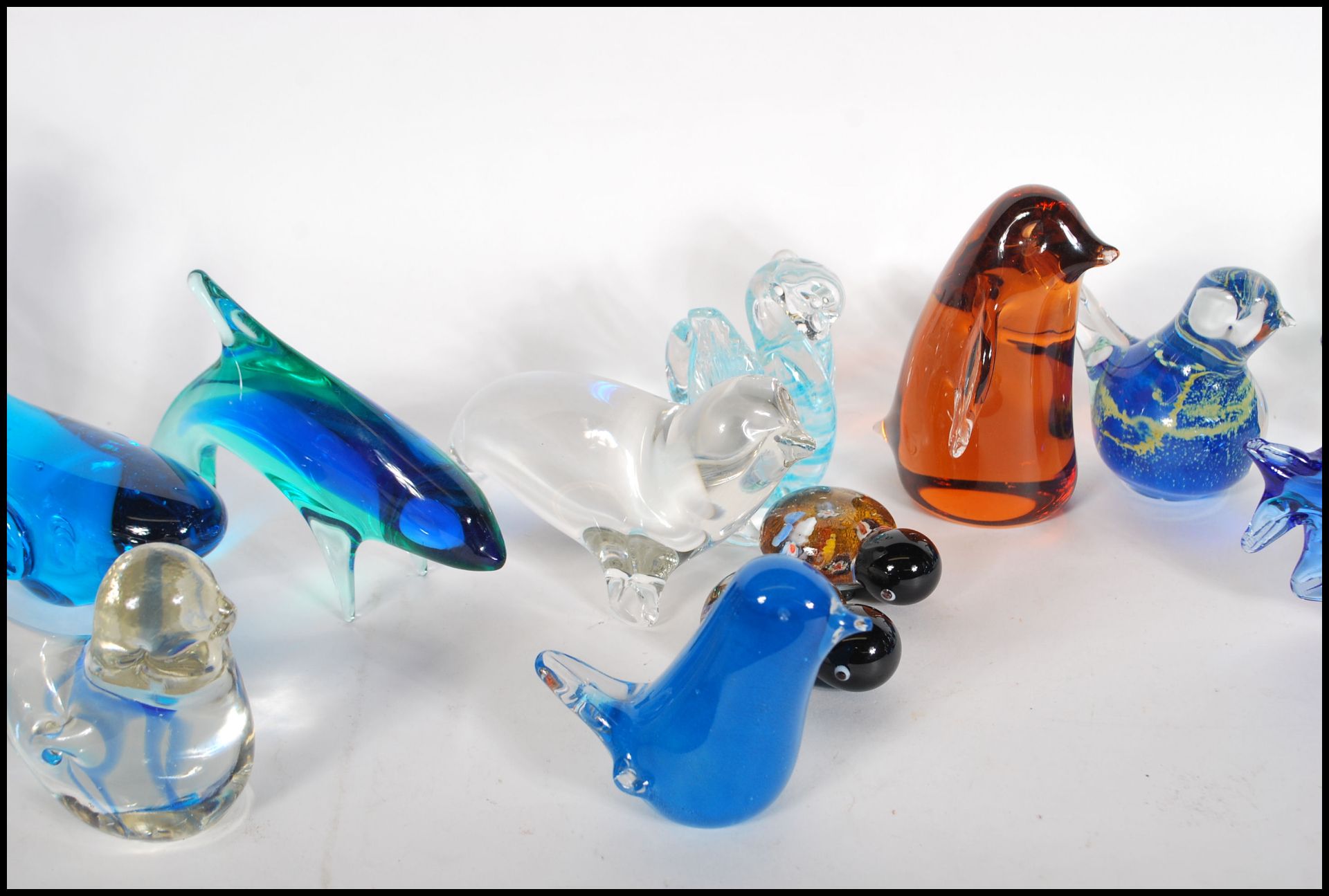 A collection of  20th century studio art glass paperweights modelled as animals and birds to include - Image 4 of 6