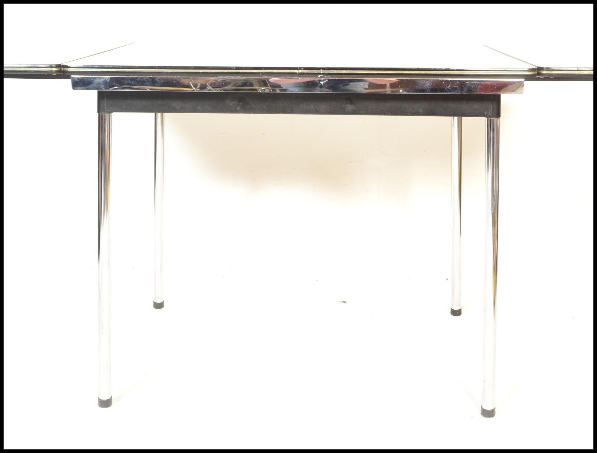 An original  retro 1970's Belgian Tavo dining table raised on chrome supports  extending table top - Bild 6 aus 12