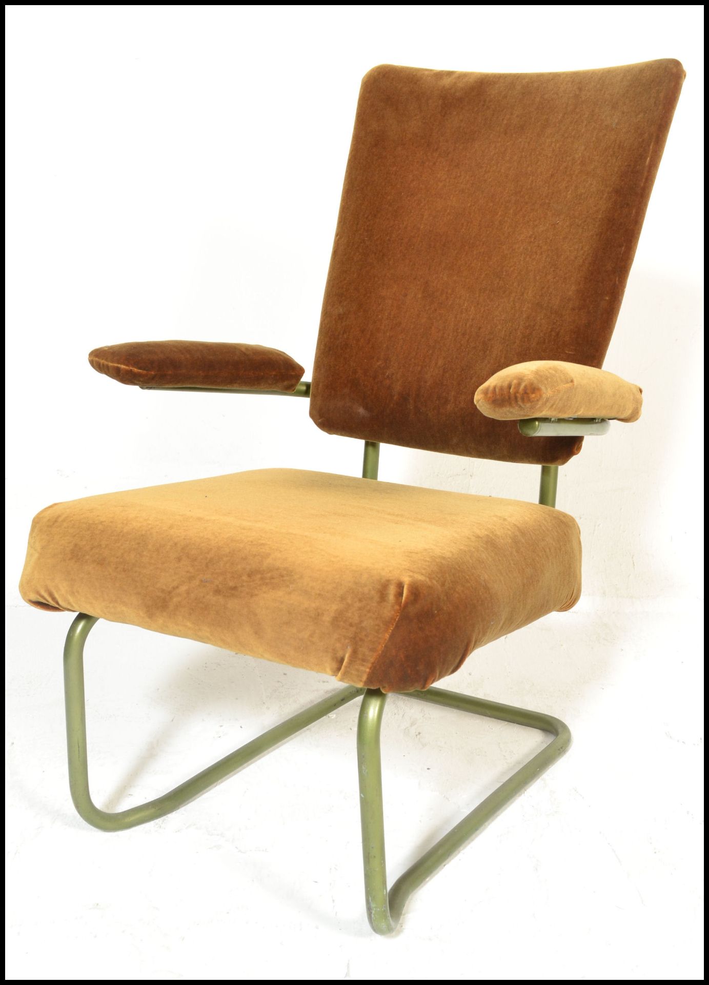 A vintage mid century Safari Chair designed and in the manner of Kaare Klint. The wooden framed - Bild 9 aus 9