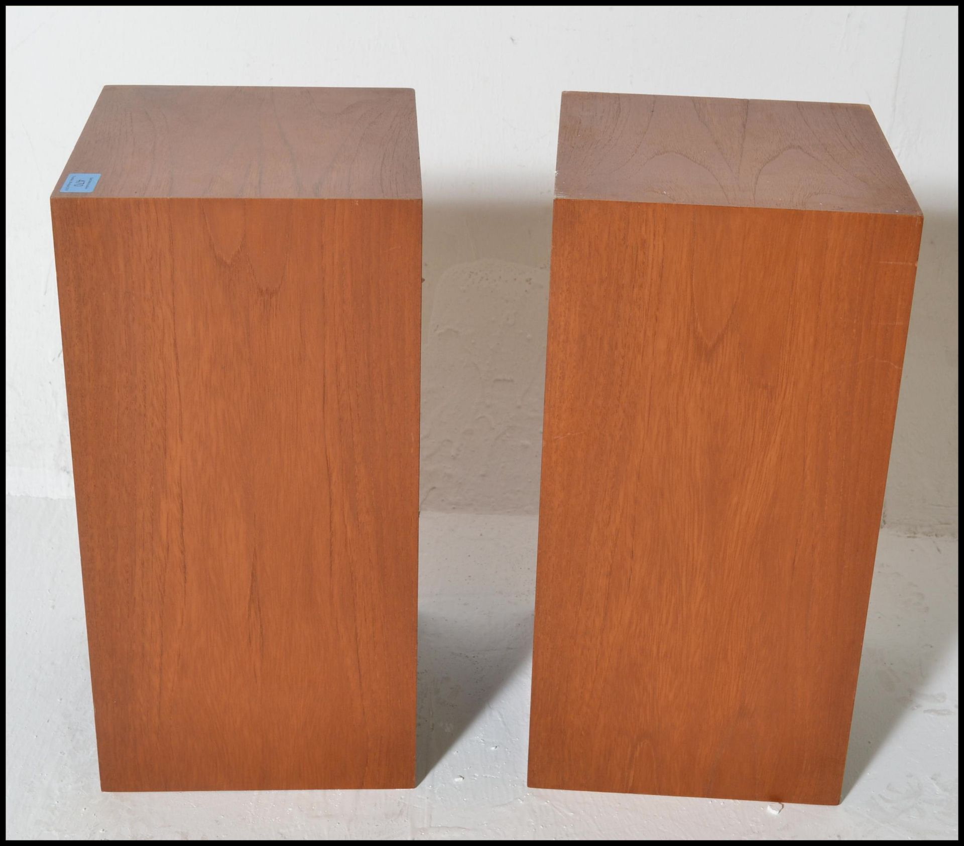 A pair of 1970's / 20th century teak wood cased Wharfedale Linton speakers XP2 35w. Teak cased - Bild 5 aus 6