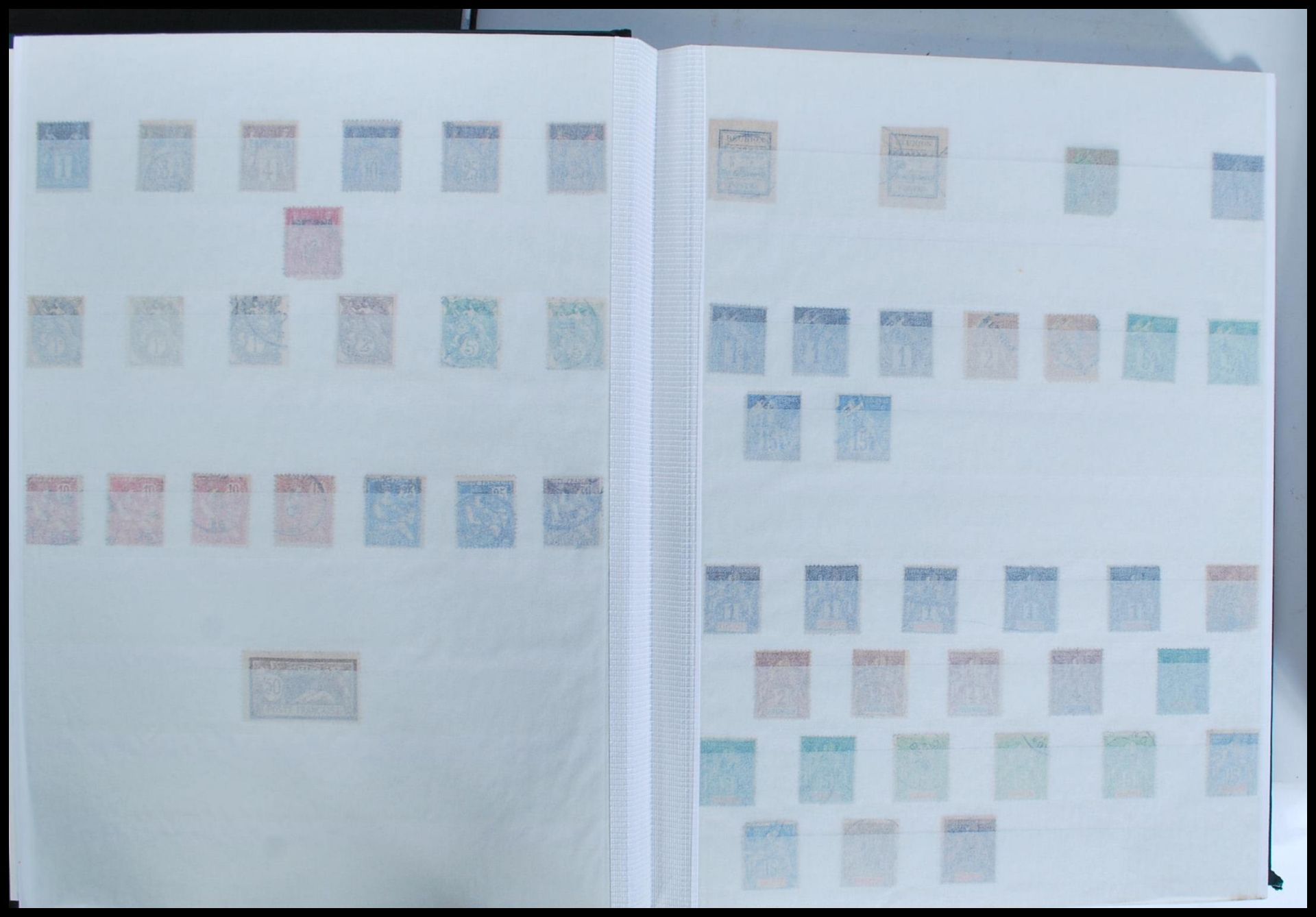 A collection of world stamp to include mostly Red Cross envelopes and stamps across various - Image 3 of 32