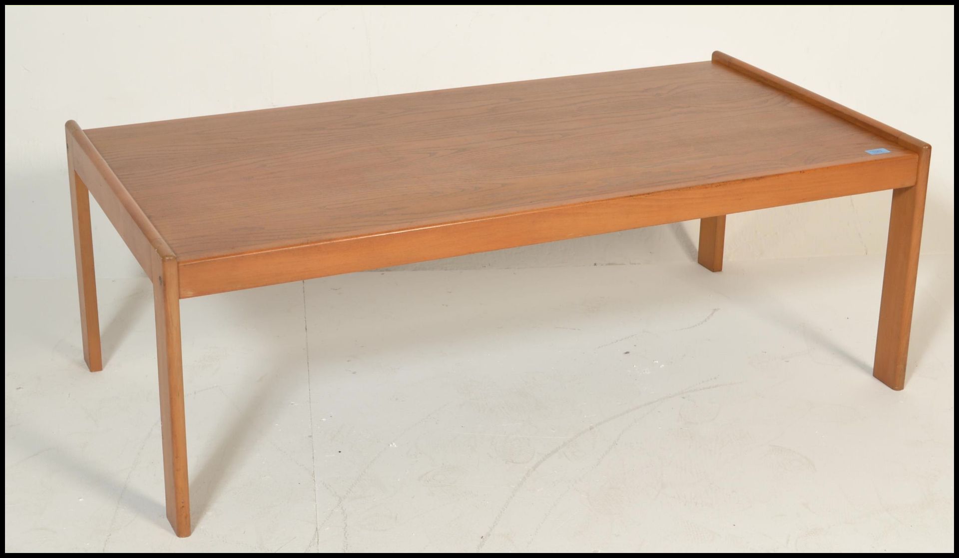 A retro mid 20th Century ash coffee table of simple rectangular form raised on four straight legs. - Bild 2 aus 4