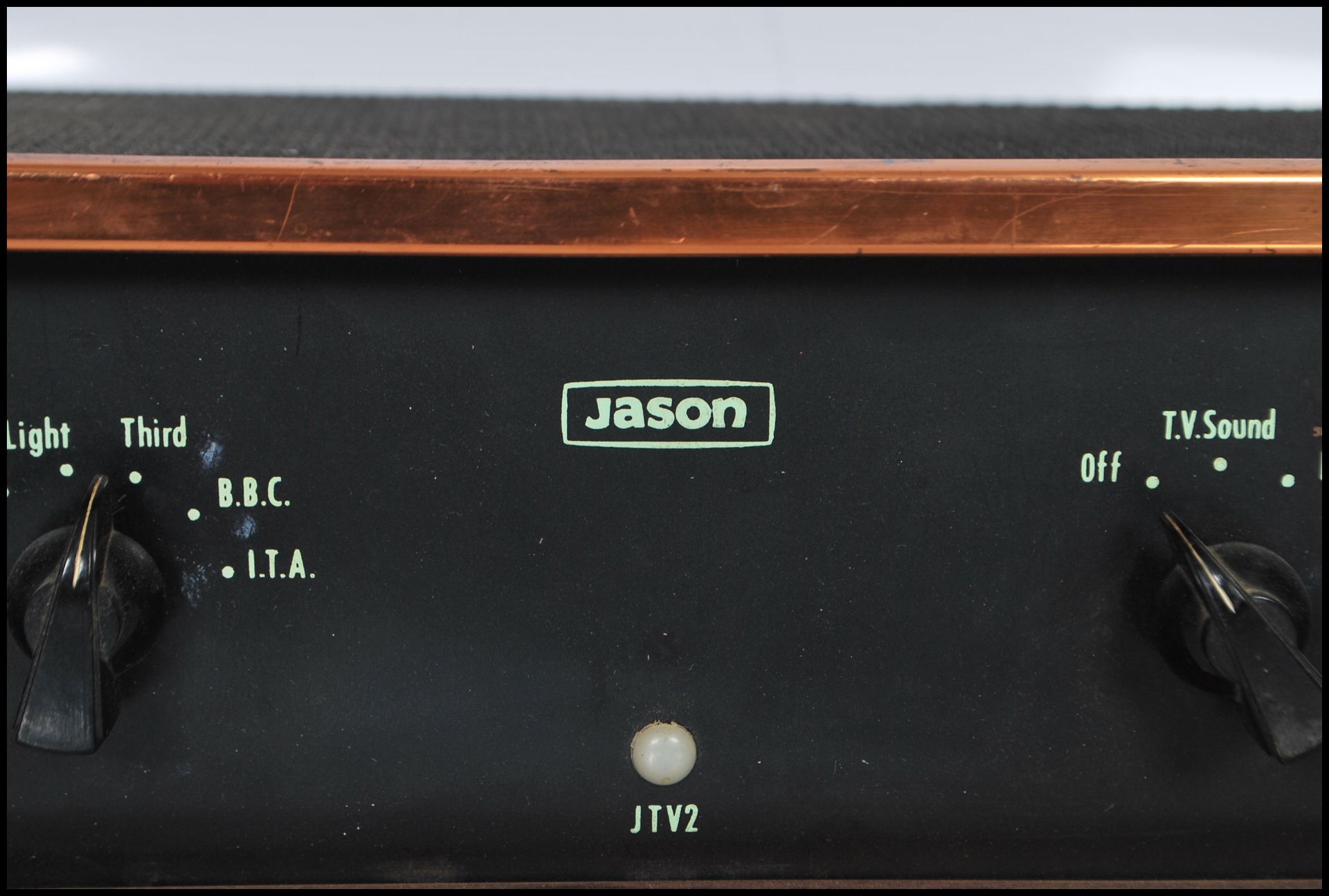 A vintage Jason JTV2 sound amplifier unit having copper mounts. - Bild 5 aus 9