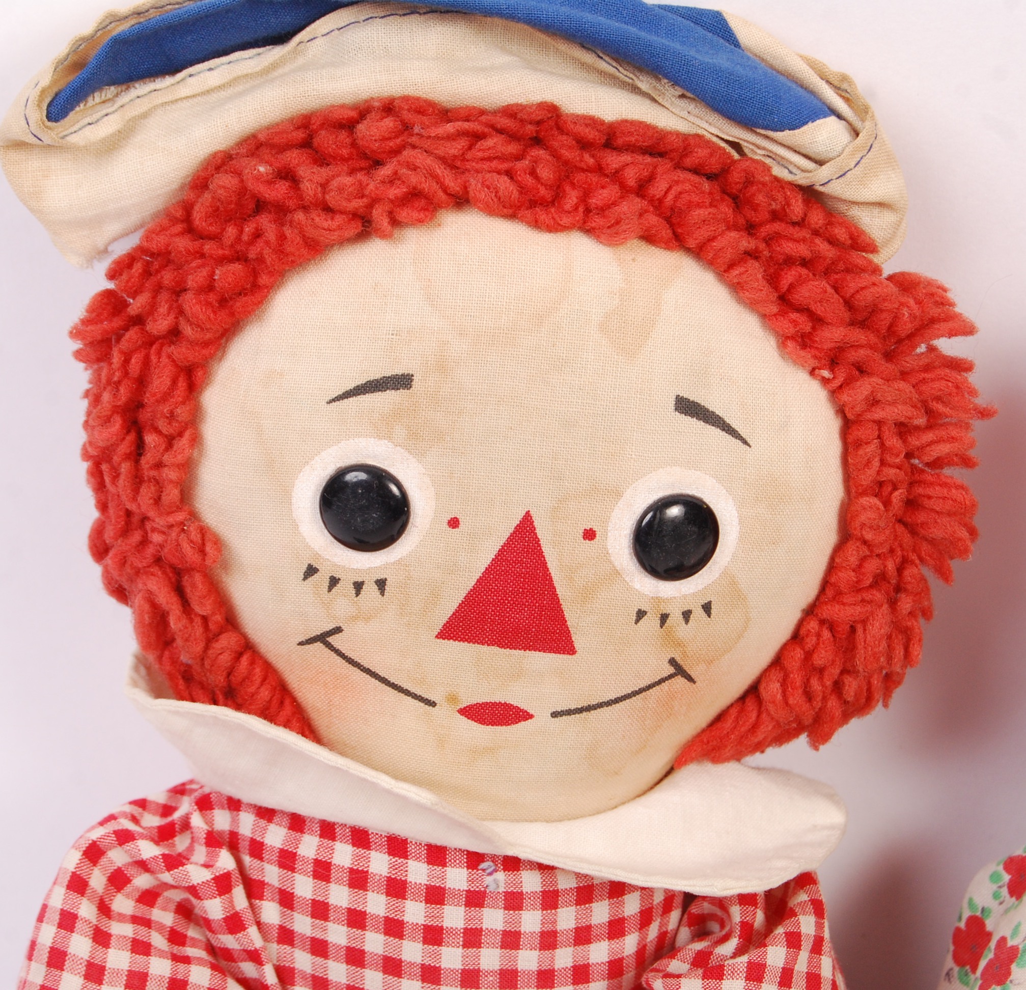 RARE VINTAGE PAIR OF RAGGEDY ANN DOLLS / SOFT TOYS - Image 2 of 7